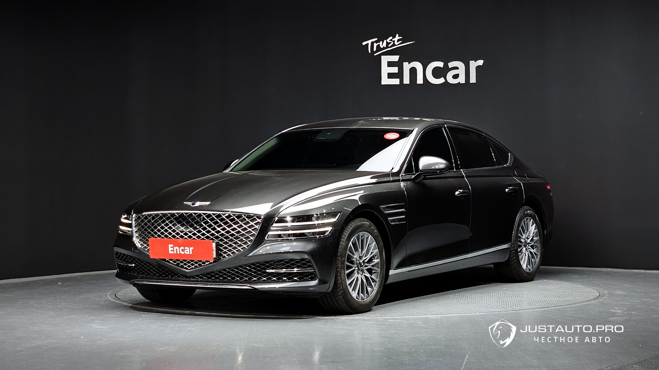 Автомобиль Genesis G80