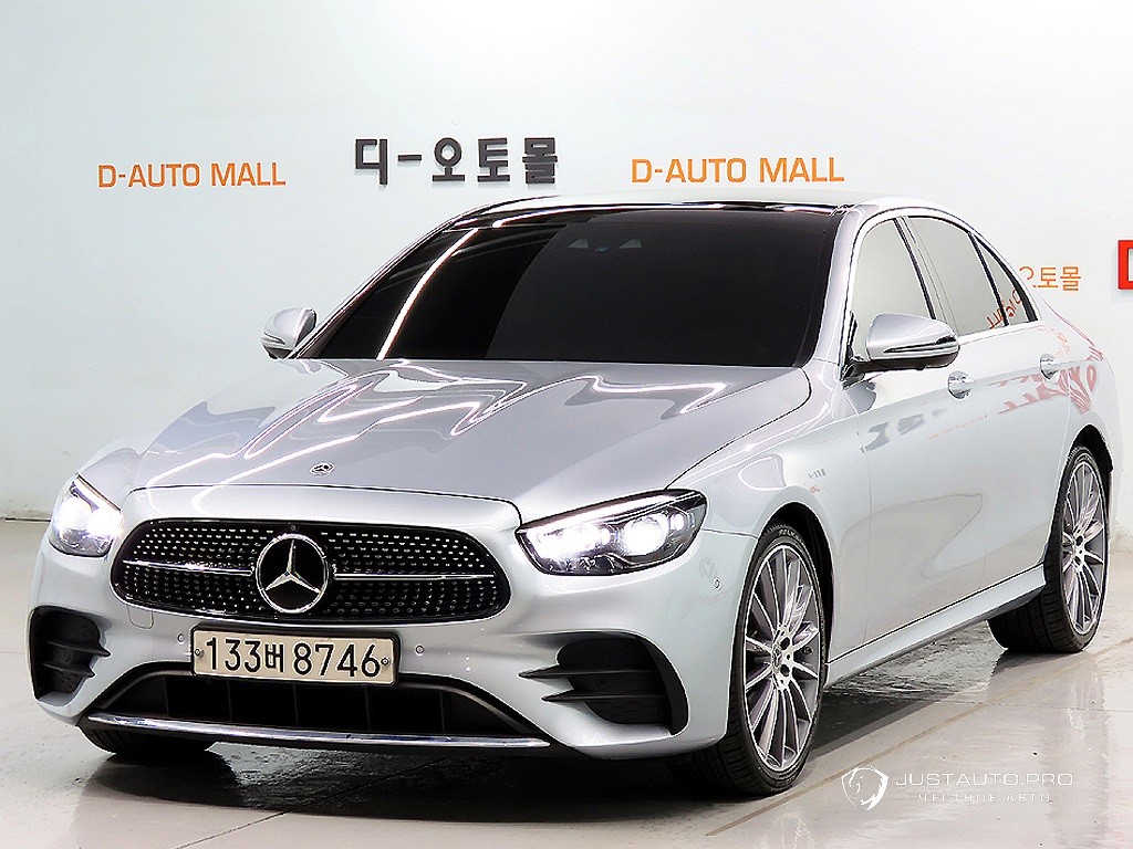 Автомобиль Mercedes-Benz E-Class