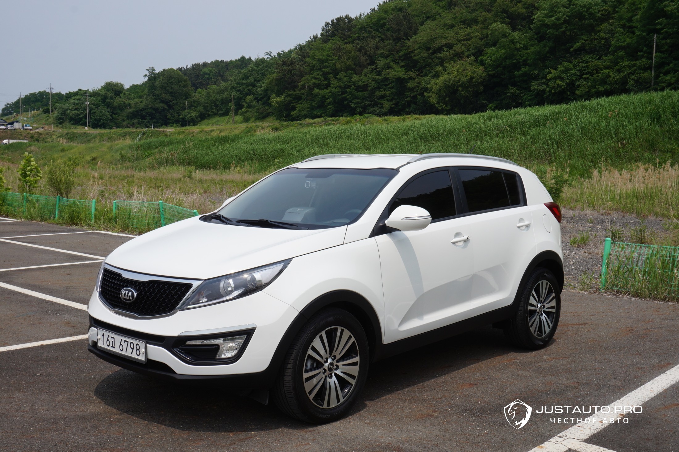 Автомобиль Kia Sportage