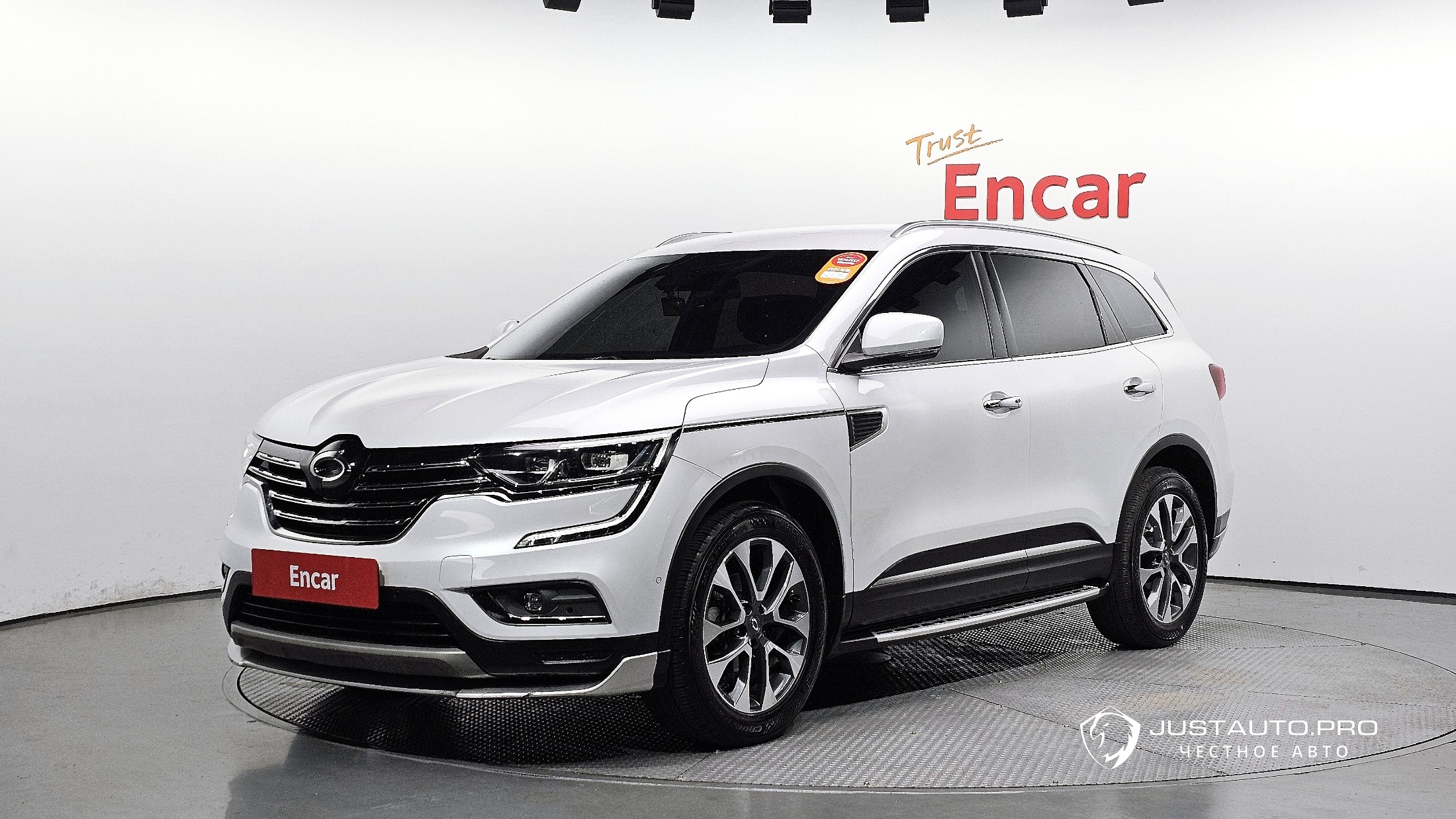 Автомобиль Renault-KoreaSamsung QM6