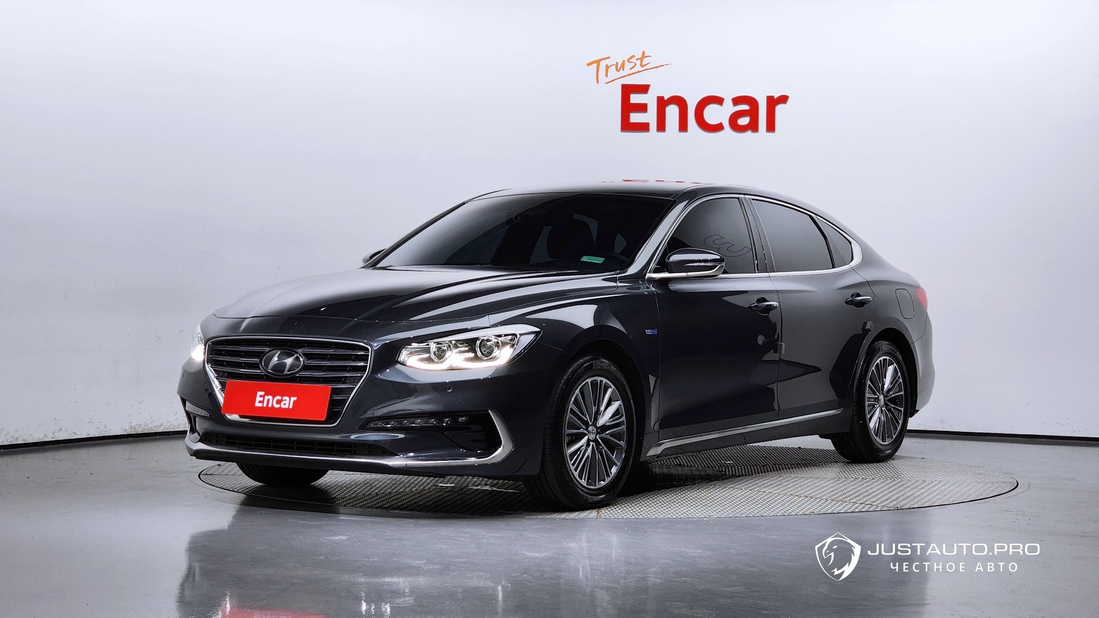 Автомобиль Hyundai Grandeur