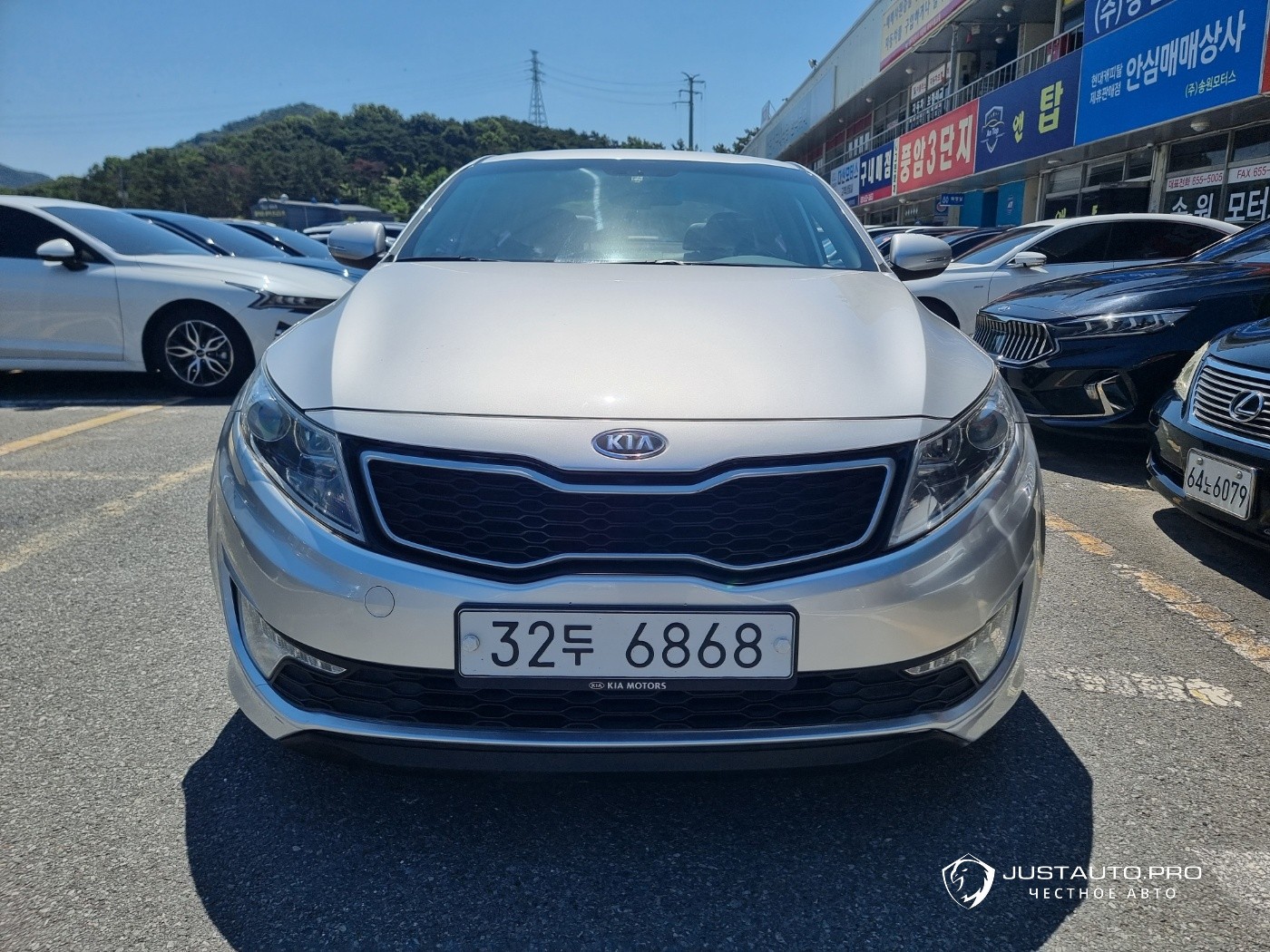 Автомобиль Kia K5