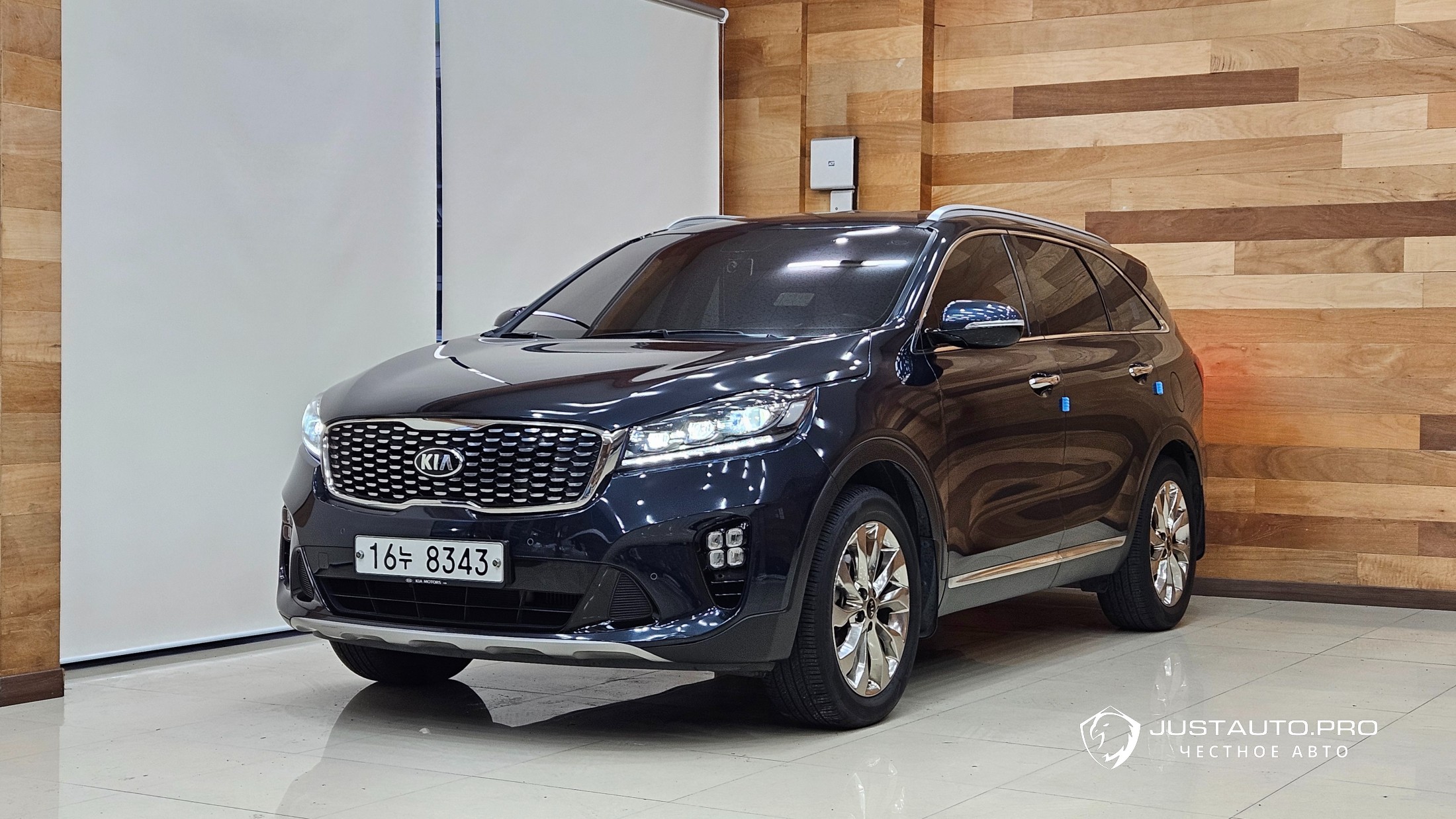 Автомобиль Kia Sorento