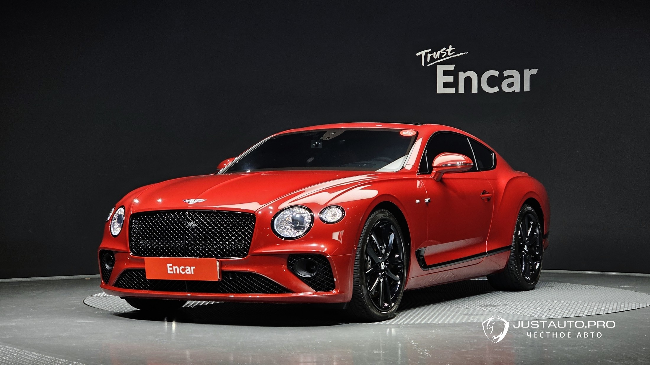 Автомобиль Bentley Continental