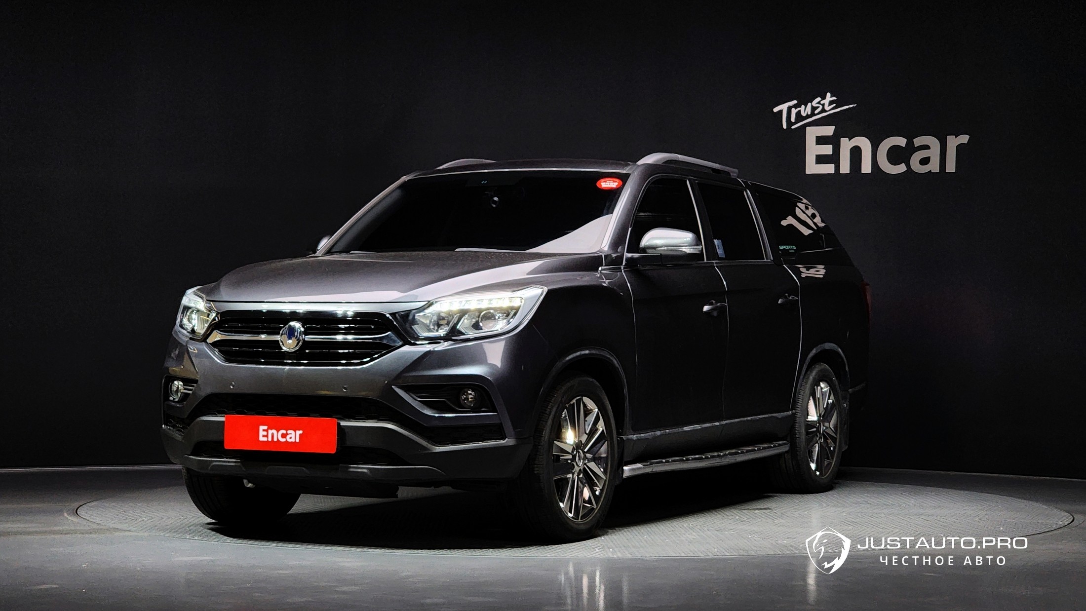 Автомобиль KG_Mobility_Ssangyong Rexton