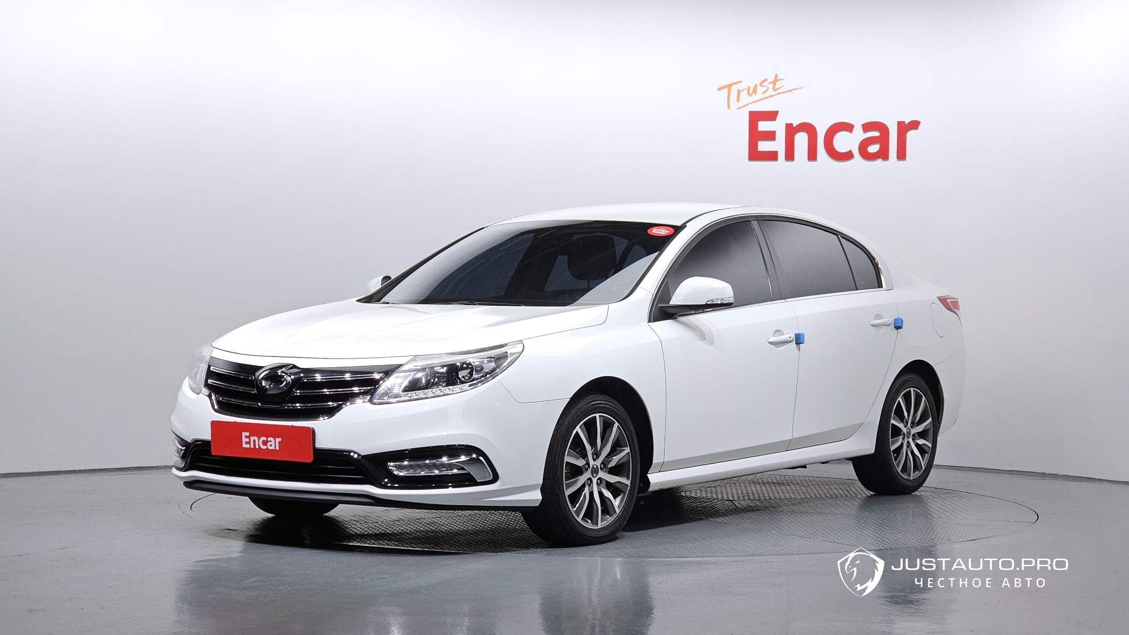 Автомобиль Renault-KoreaSamsung SM5 