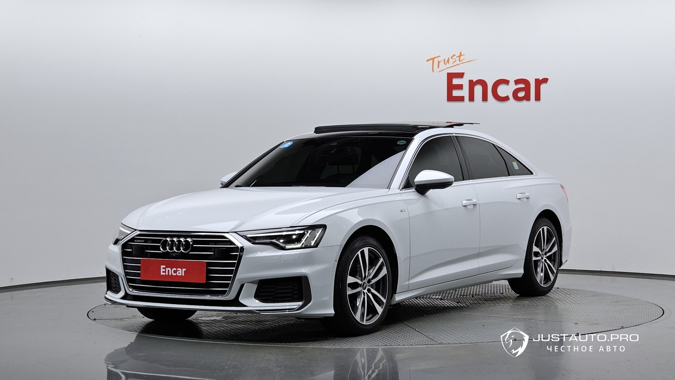 Автомобиль Audi A6