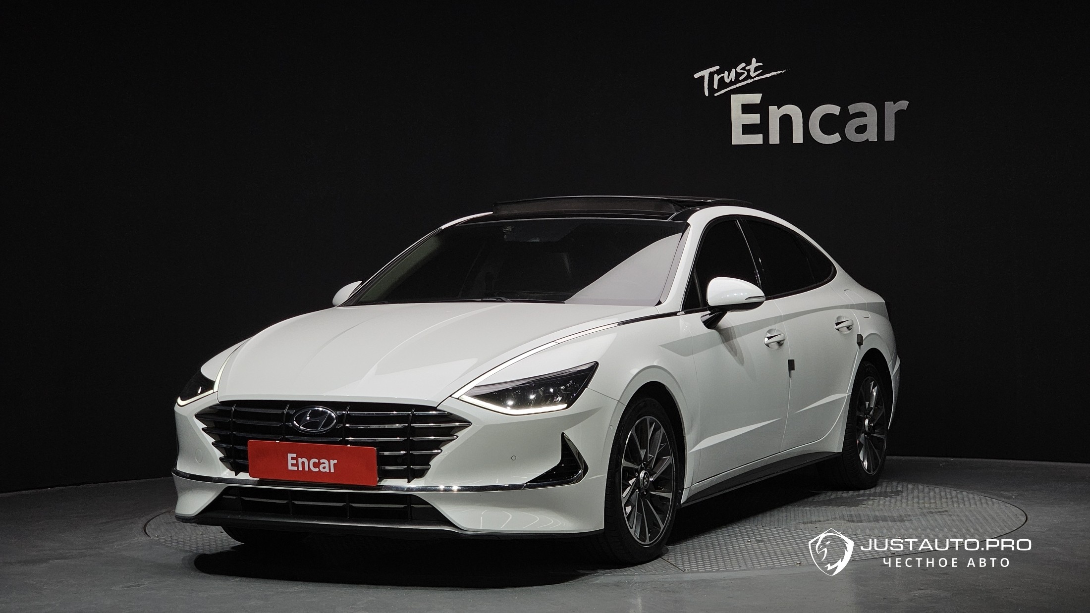 Автомобиль Hyundai Sonata