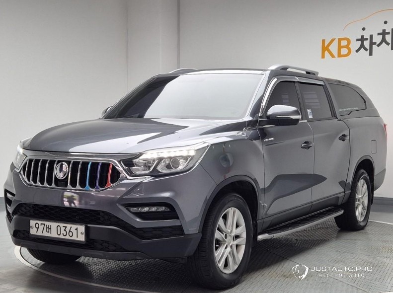 Автомобиль KG_Mobility_Ssangyong Rexton