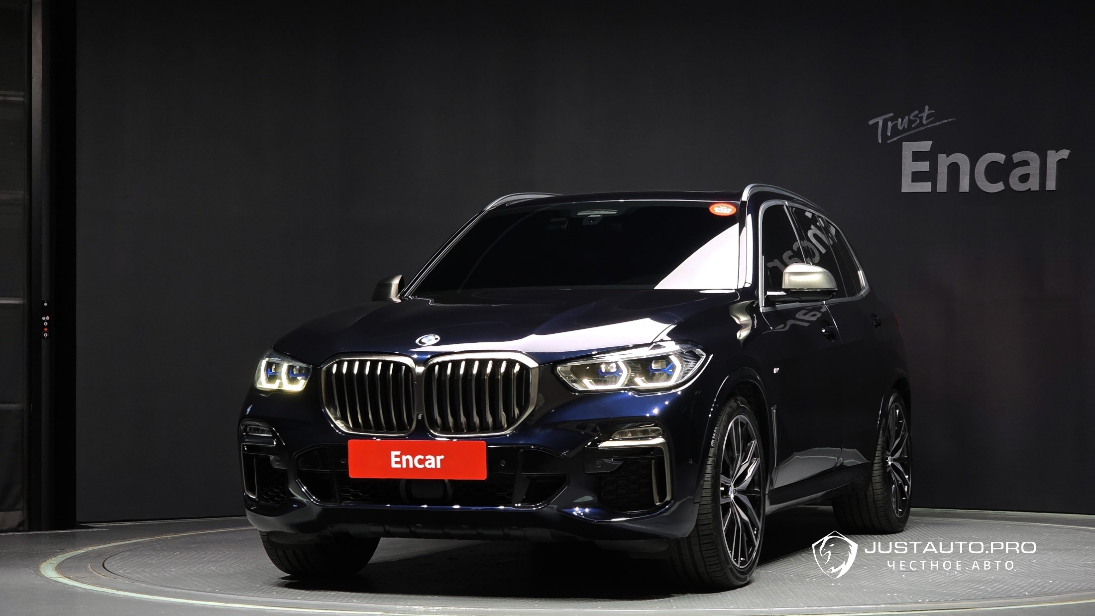 Автомобиль BMW X5