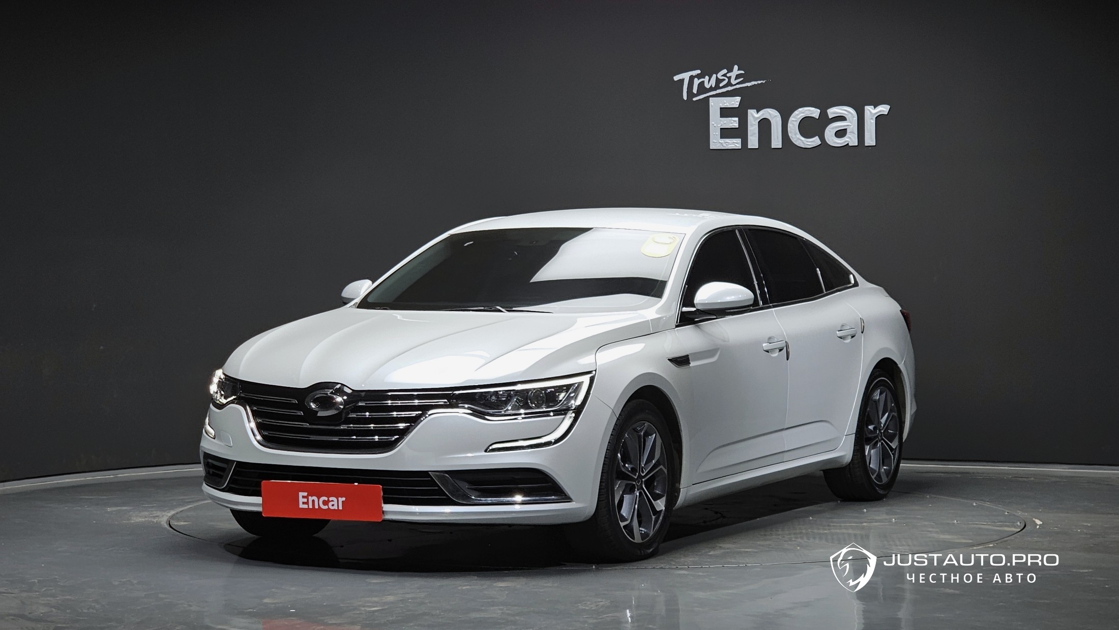 Автомобиль Renault-KoreaSamsung SM6