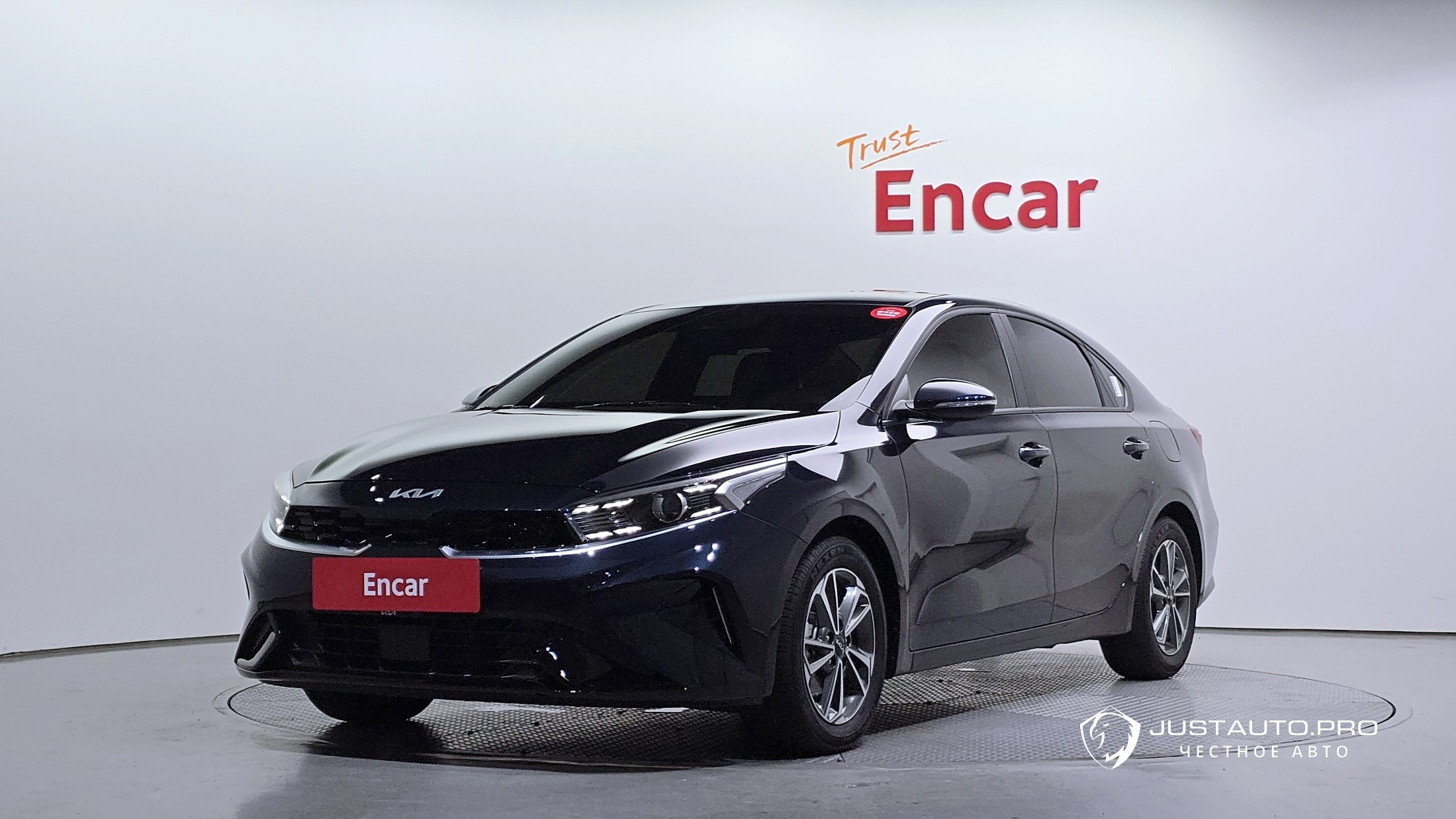 Автомобиль Kia K3