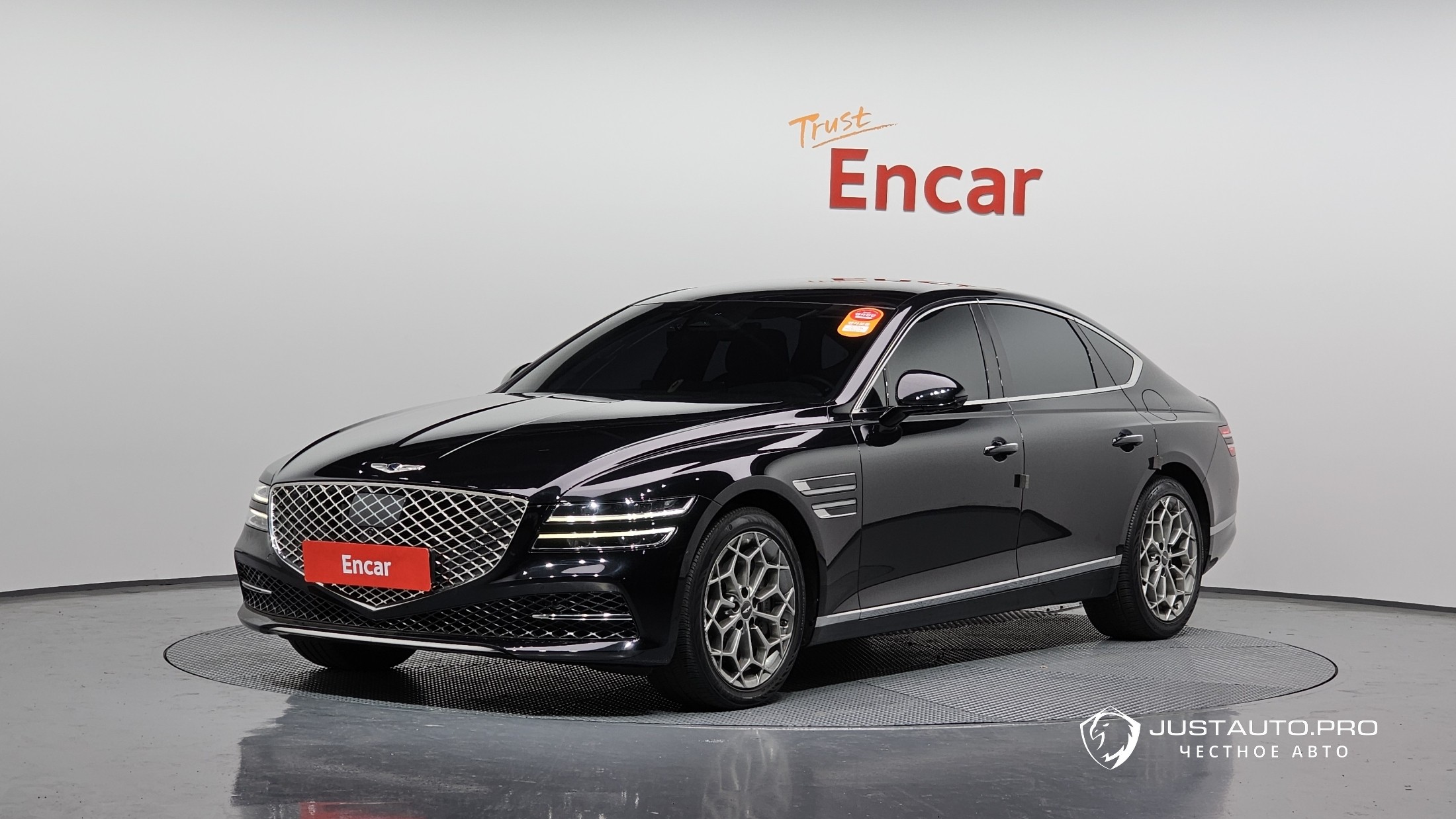 Автомобиль Genesis G80