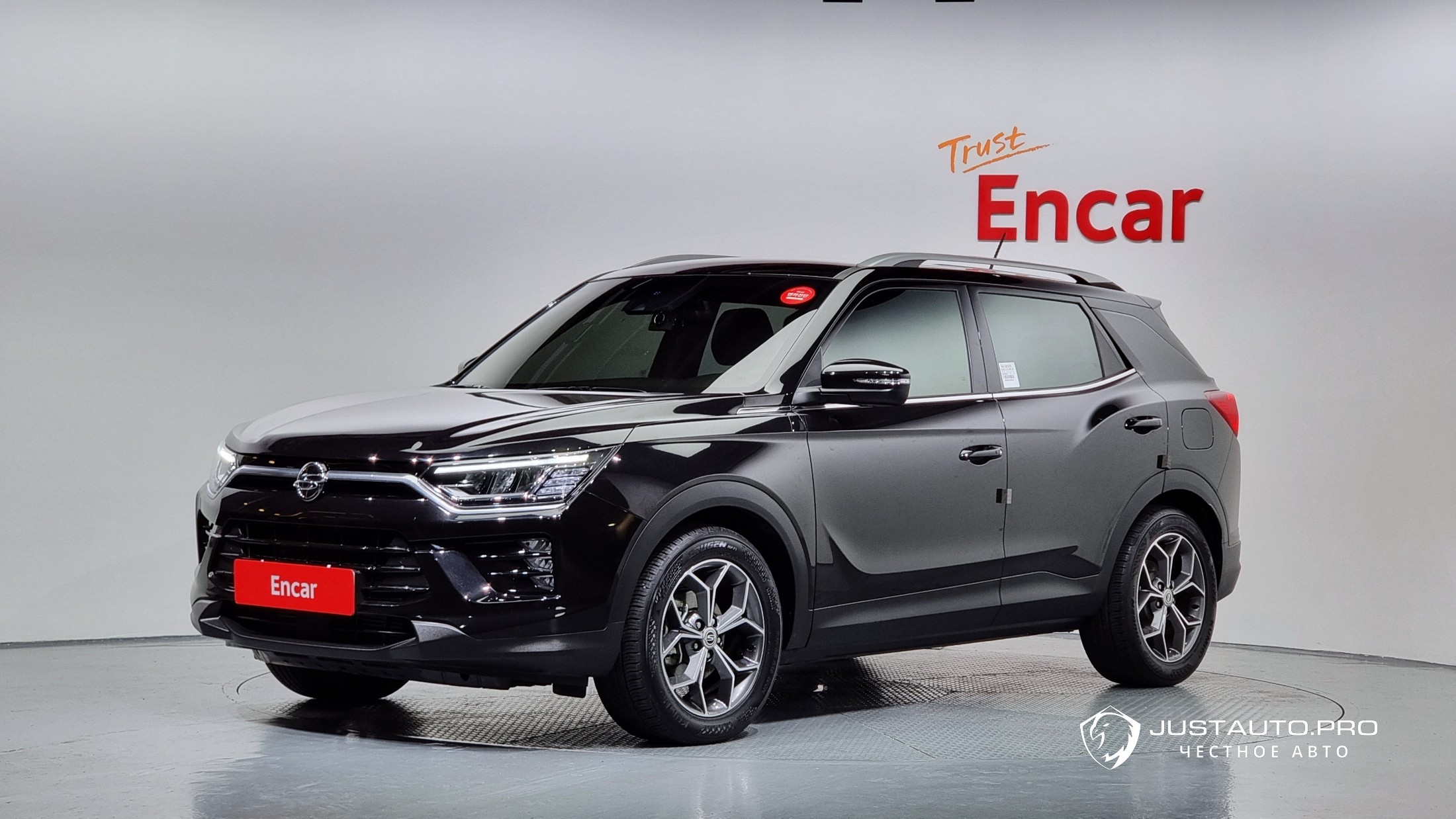 Автомобиль KG_Mobility_Ssangyong KORANDO