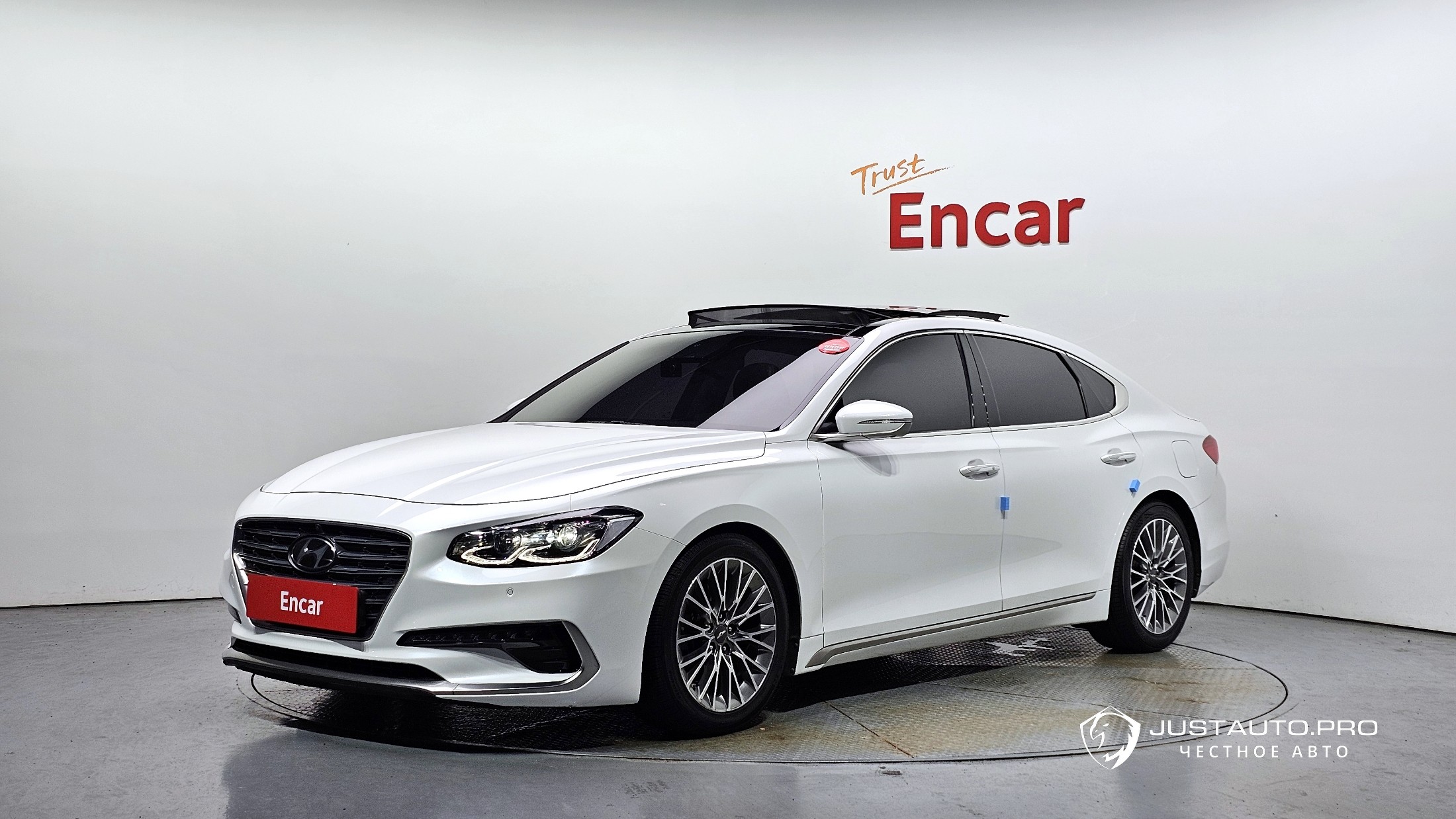 Автомобиль Hyundai Grandeur
