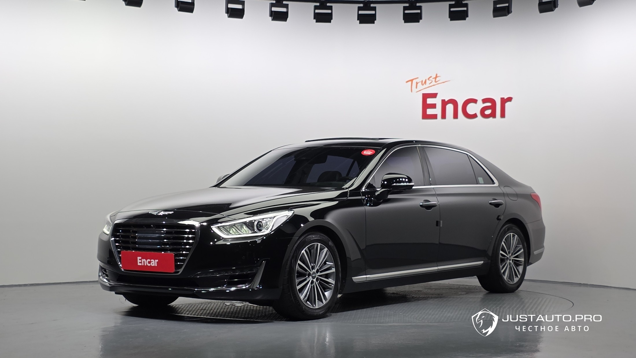 Автомобиль Genesis EQ900