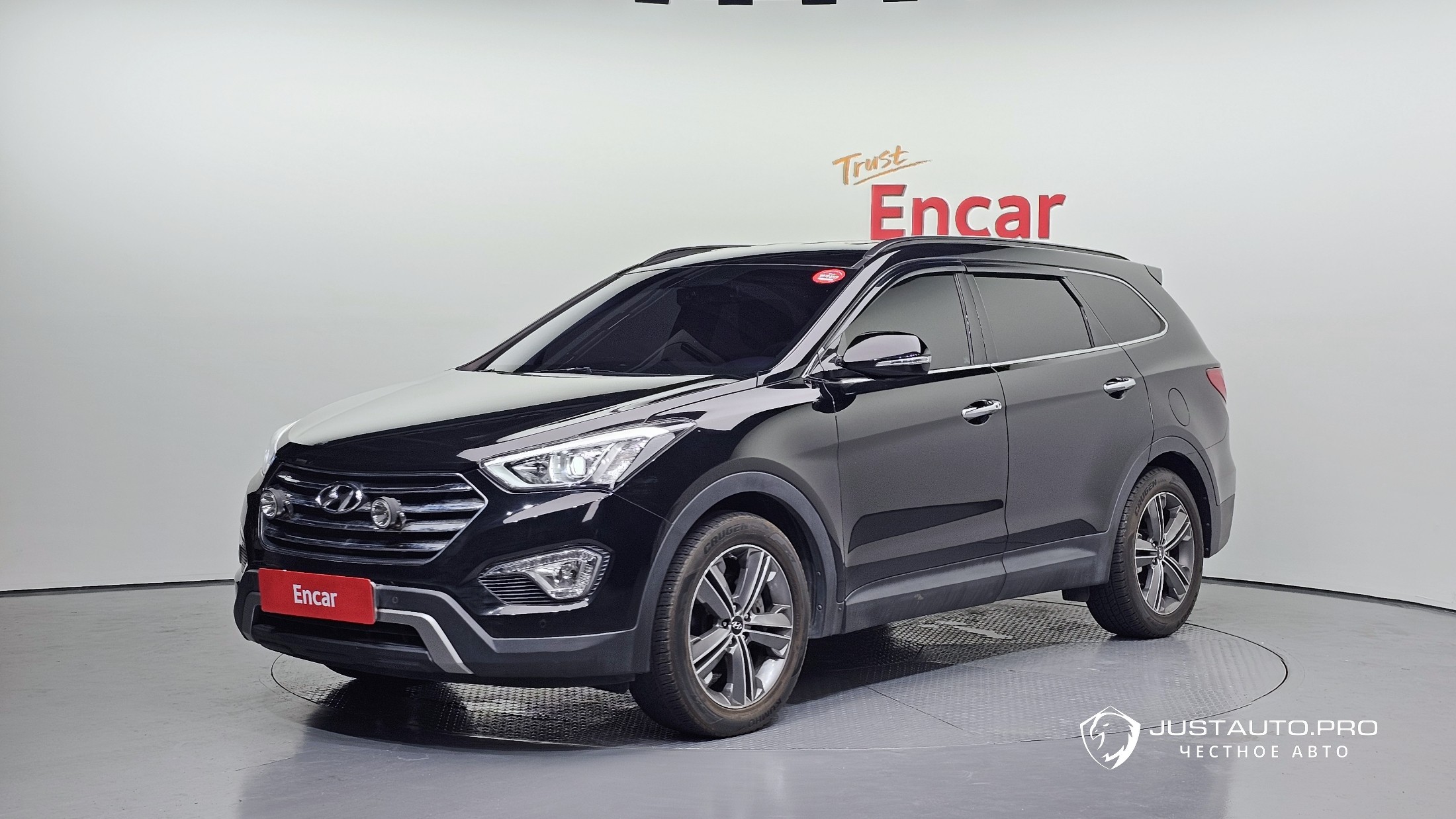 Автомобиль Hyundai Maxcruz