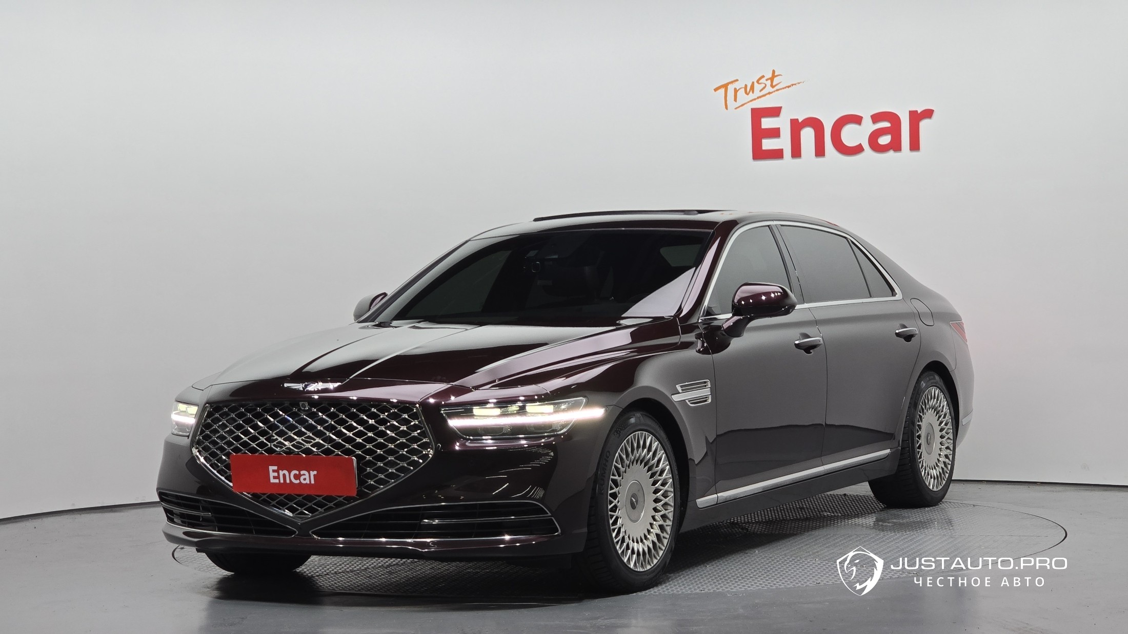 Автомобиль Genesis G90