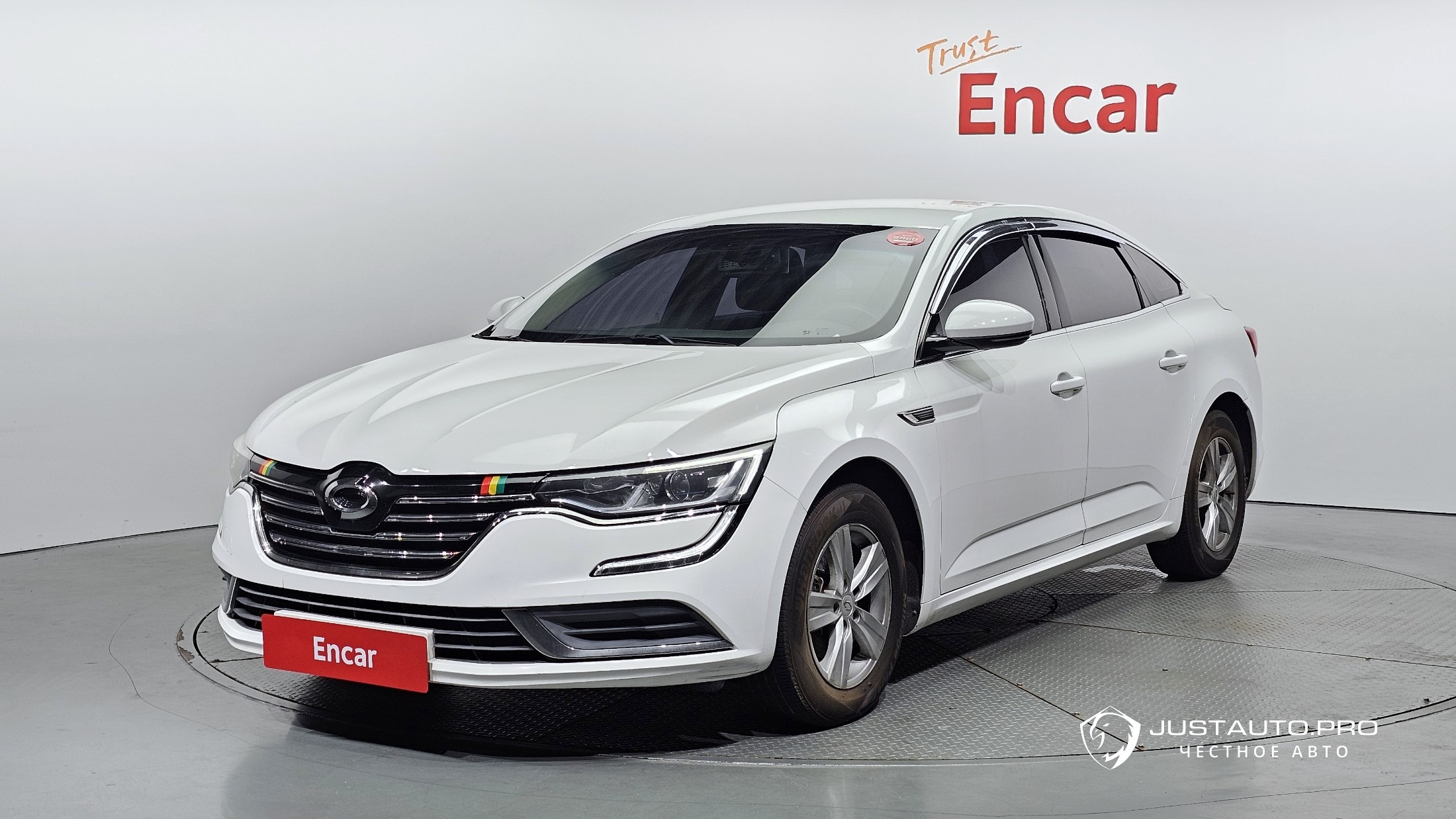 Автомобиль Renault-KoreaSamsung SM6