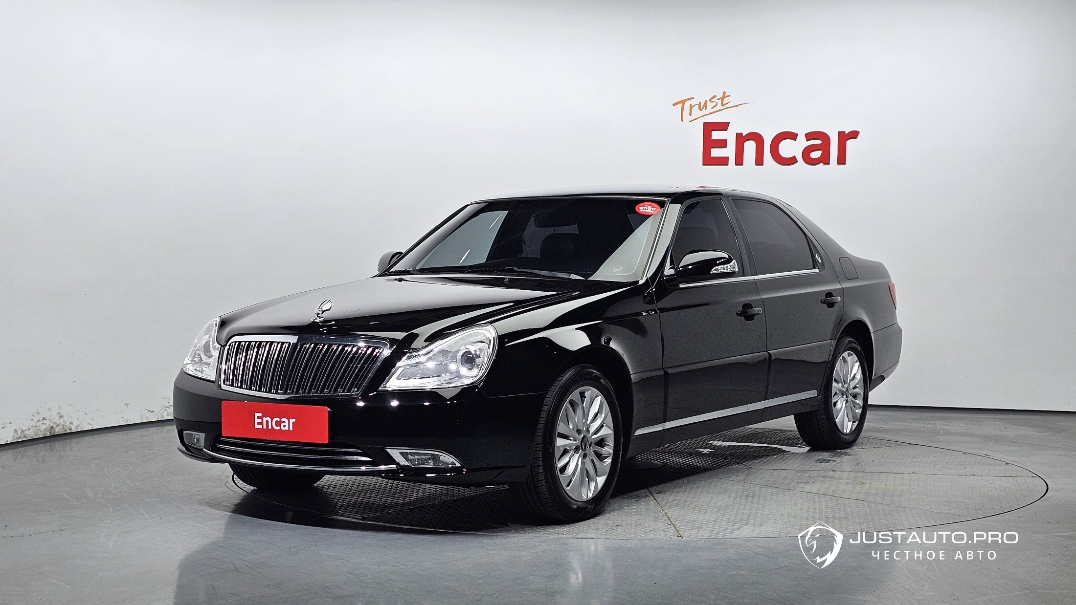 Автомобиль KG_Mobility_Ssangyong Chairman