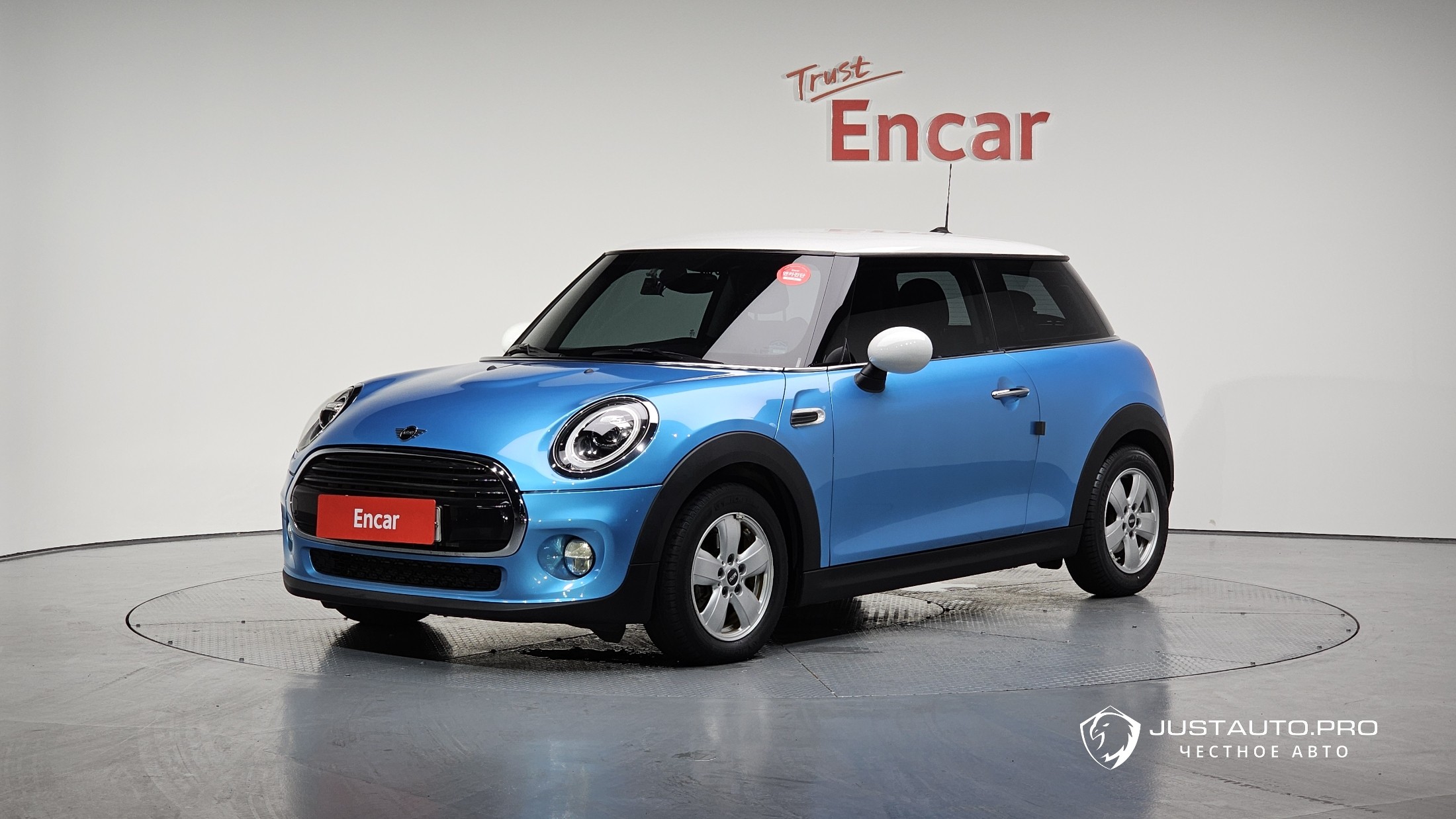 Автомобиль Mini Cooper