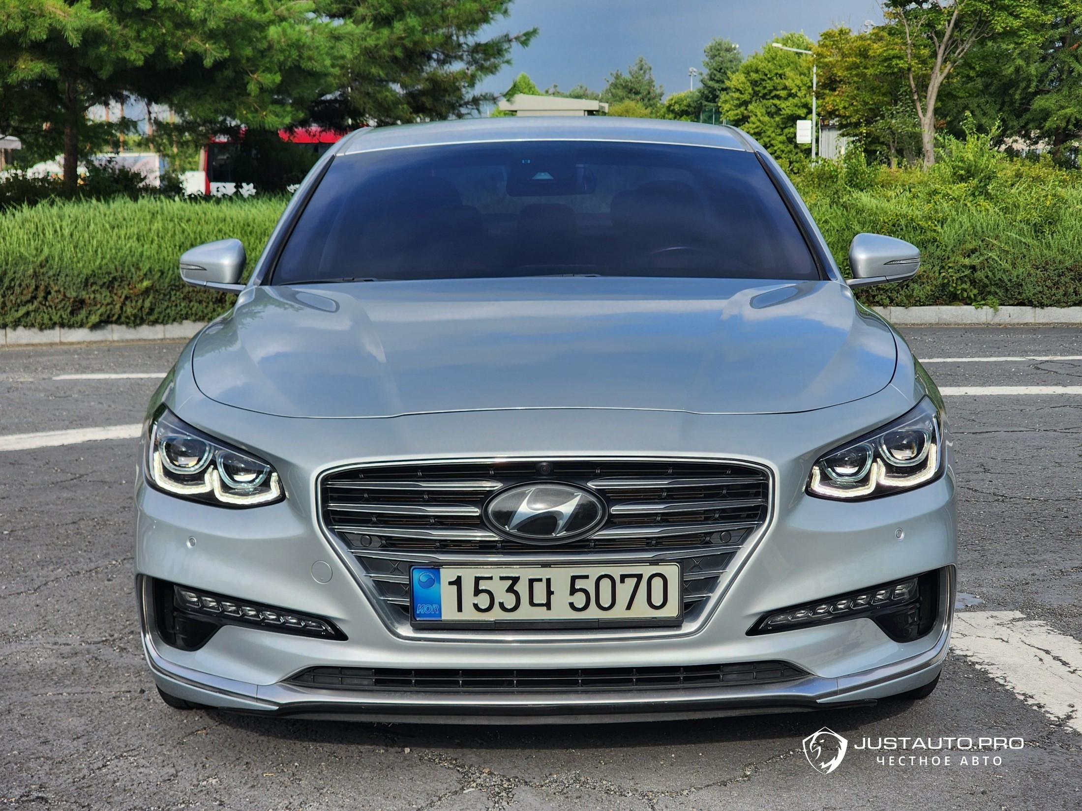 Автомобиль Hyundai Grandeur
