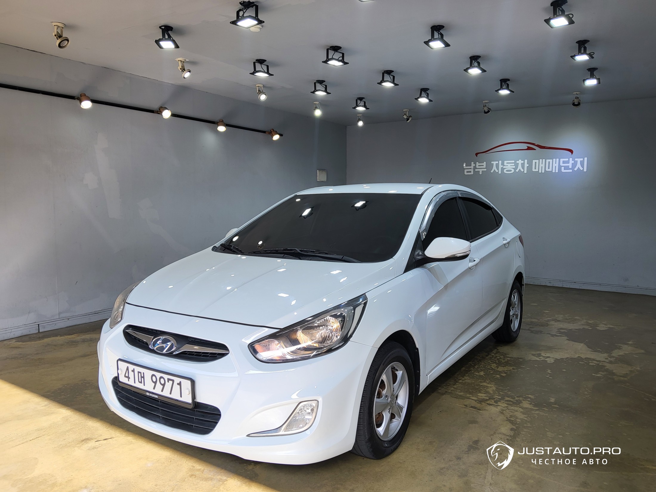 Автомобиль Hyundai Accent