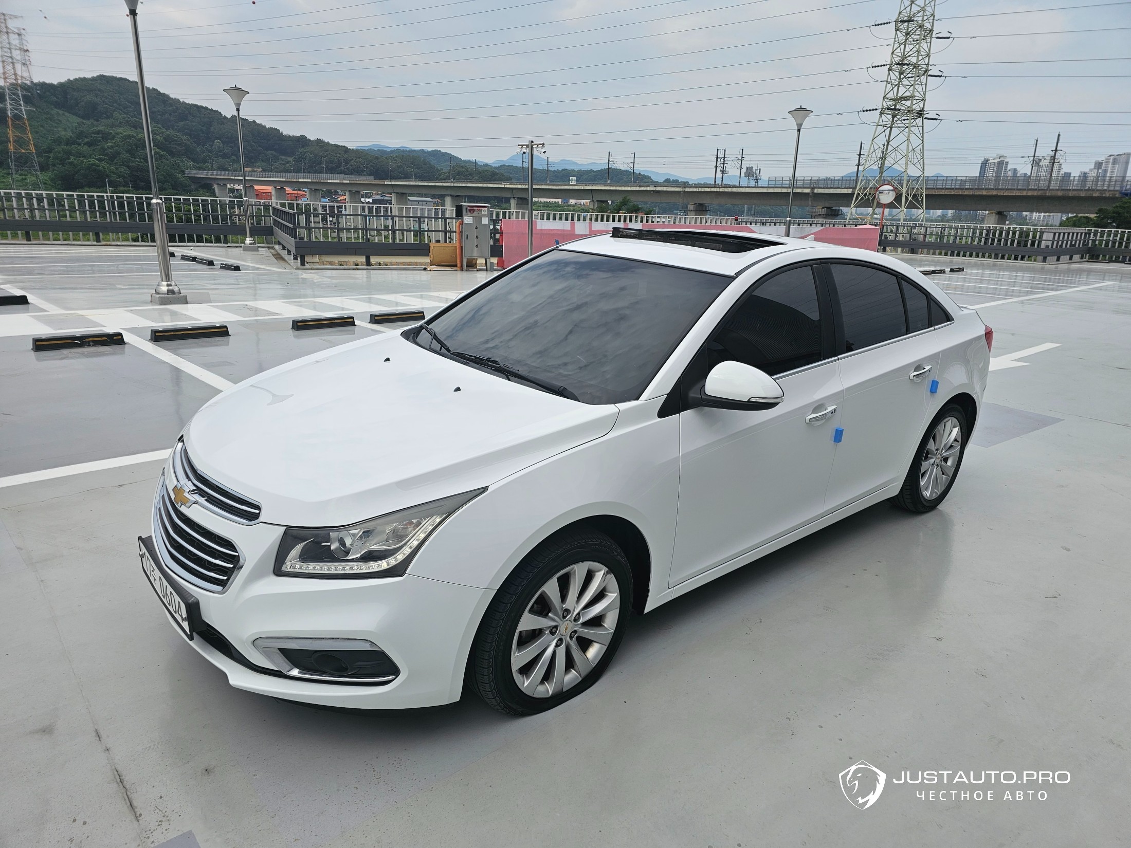 Автомобиль ChevroletGMDaewoo Cruze
