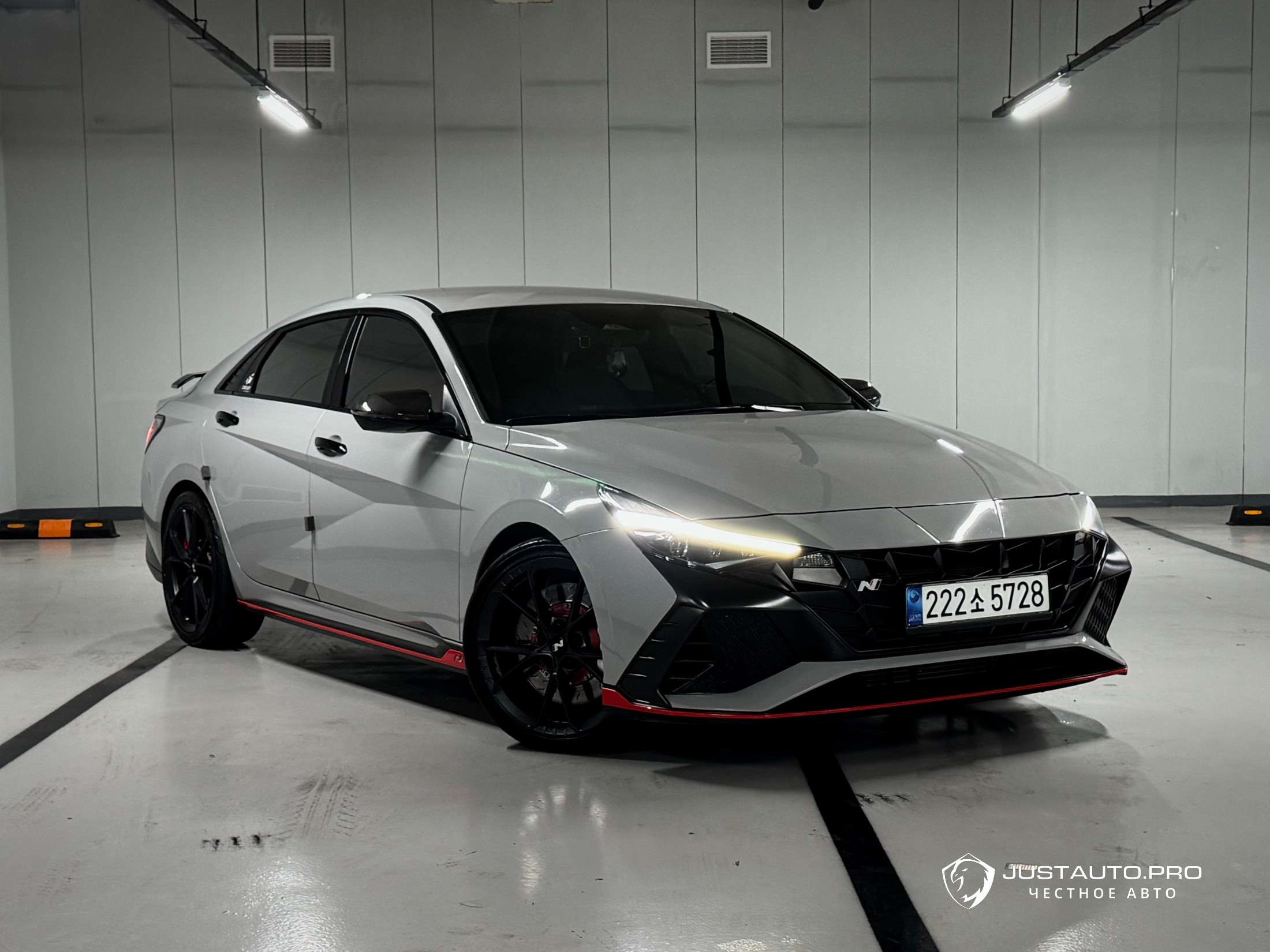 Автомобиль Hyundai AVANTE
