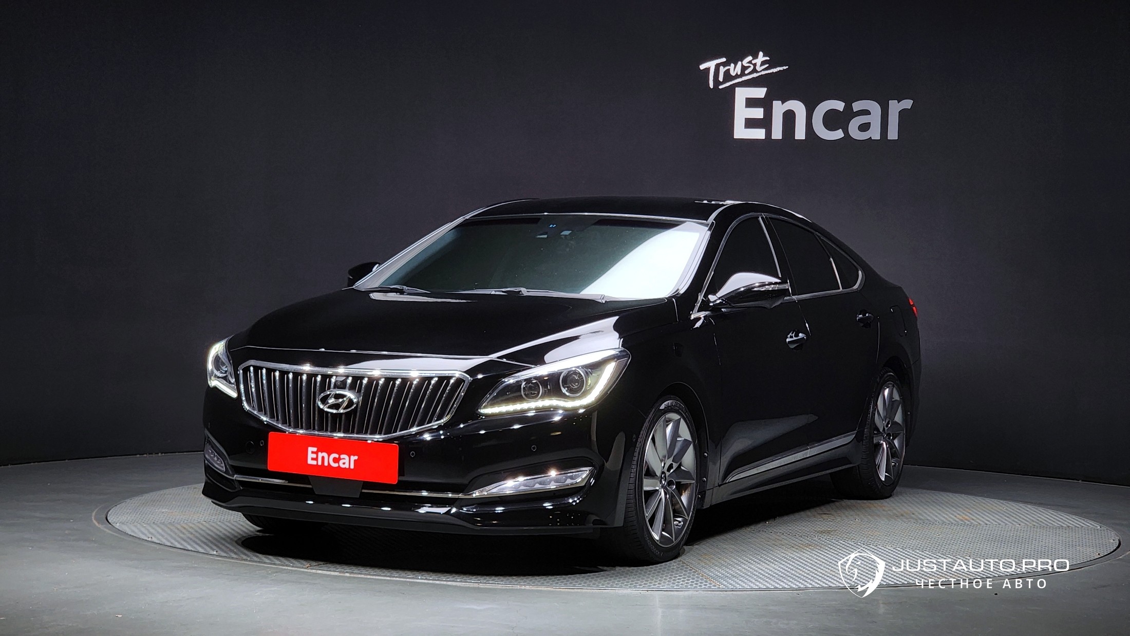 Автомобиль Hyundai Aslan