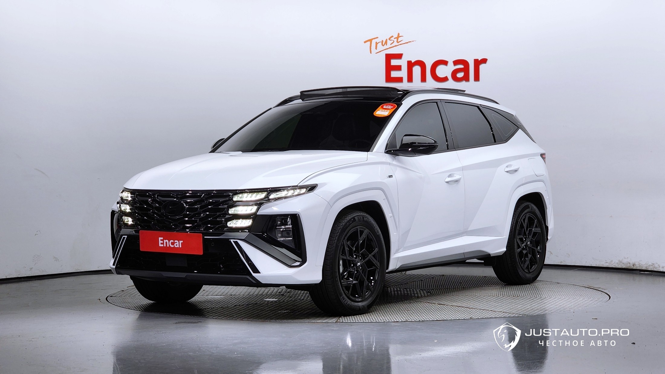 Автомобиль Hyundai Tucson