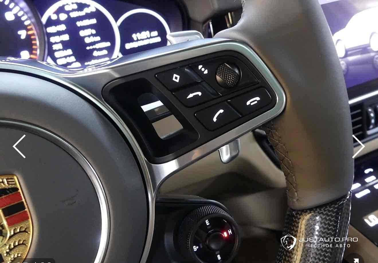 Автомобиль Porsche Cayenne