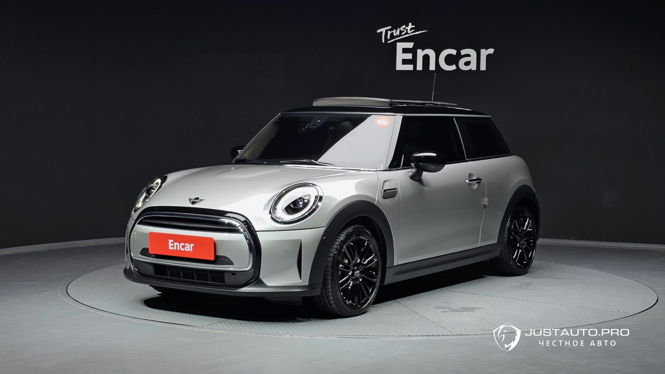 Автомобиль Mini Cooper