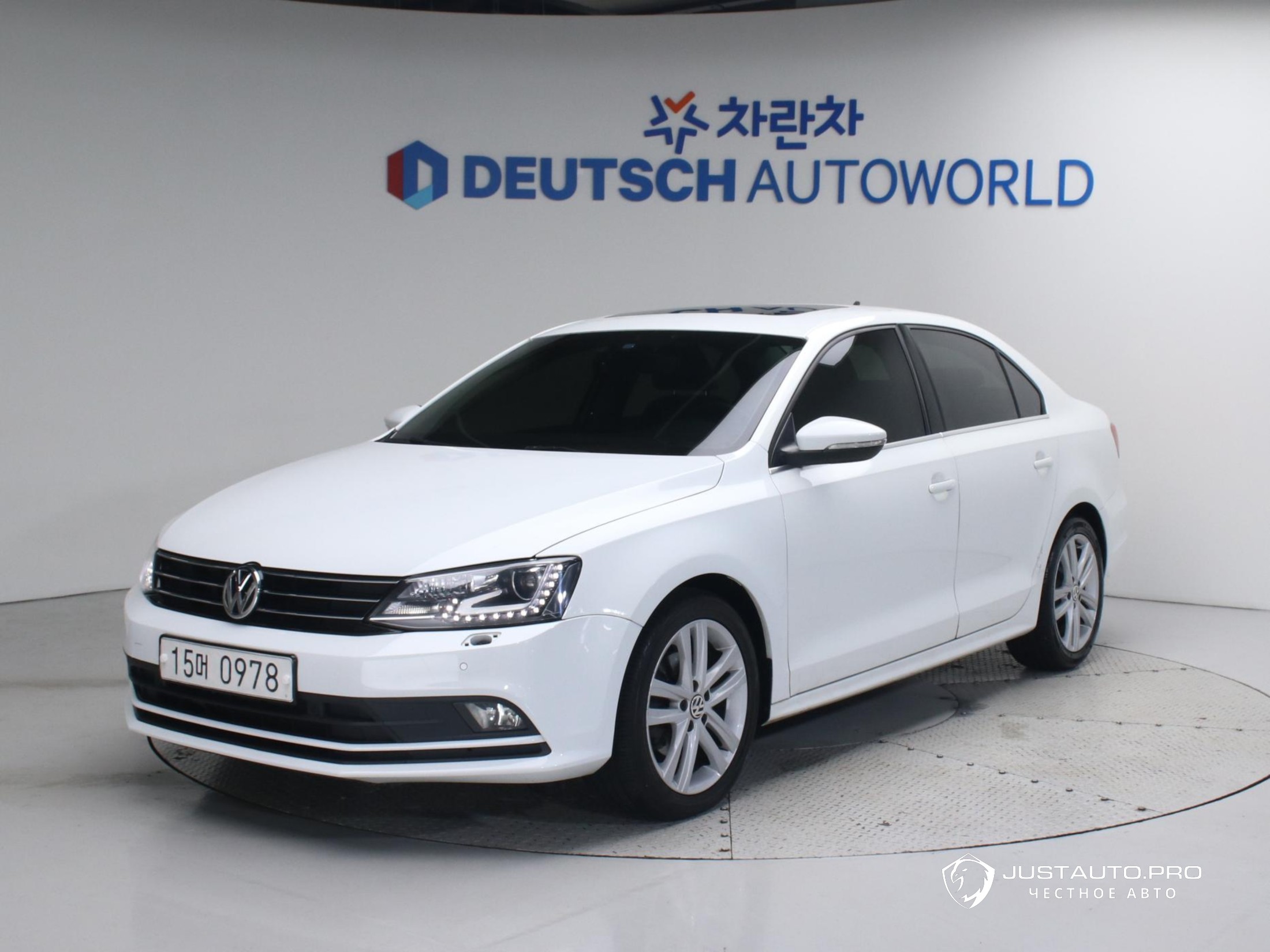 Автомобиль Volkswagen Jetta