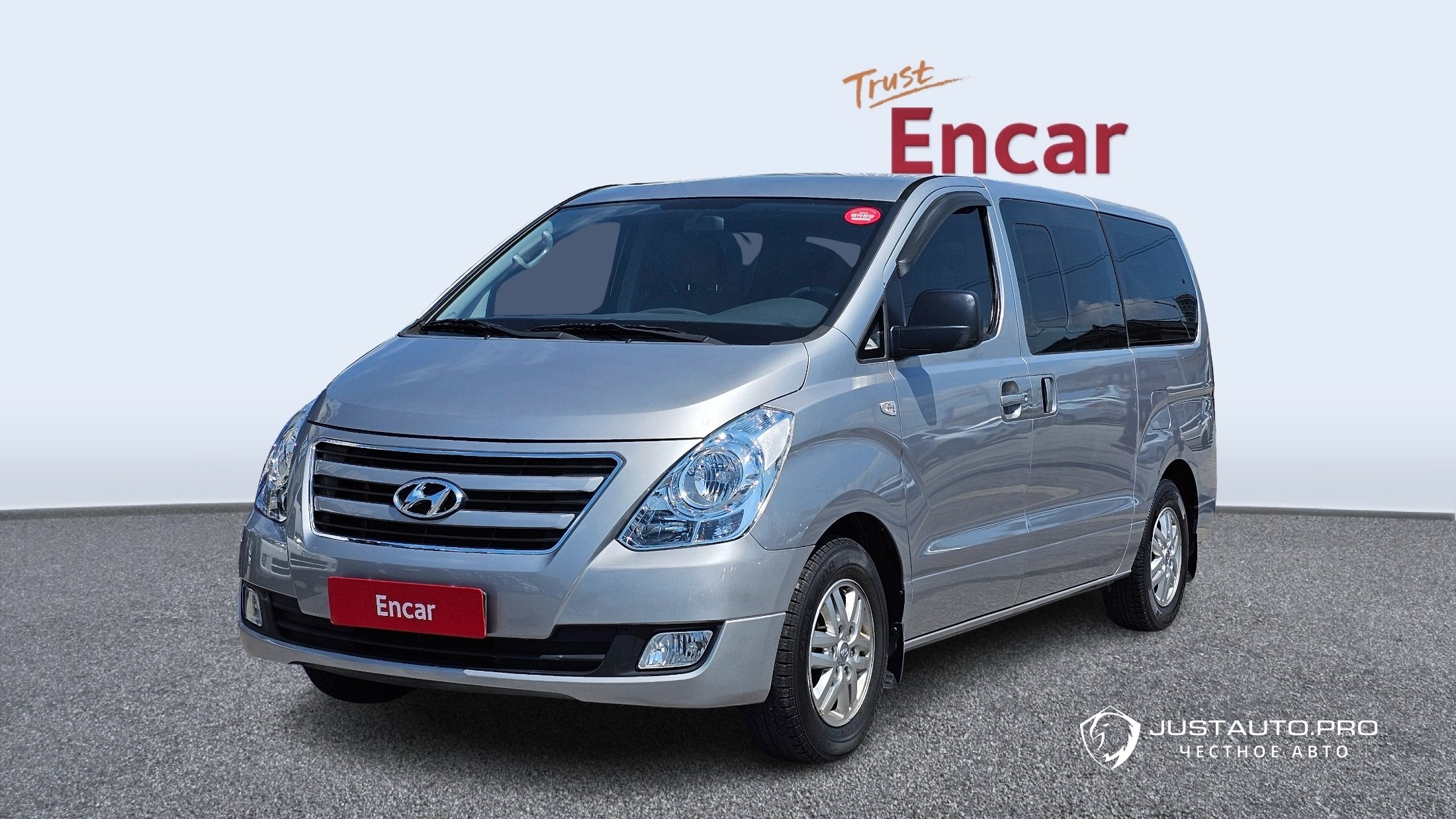 Автомобиль Hyundai Starex