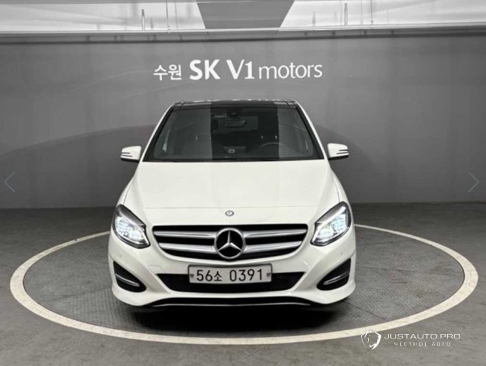 Автомобиль Mercedes-Benz B-Class
