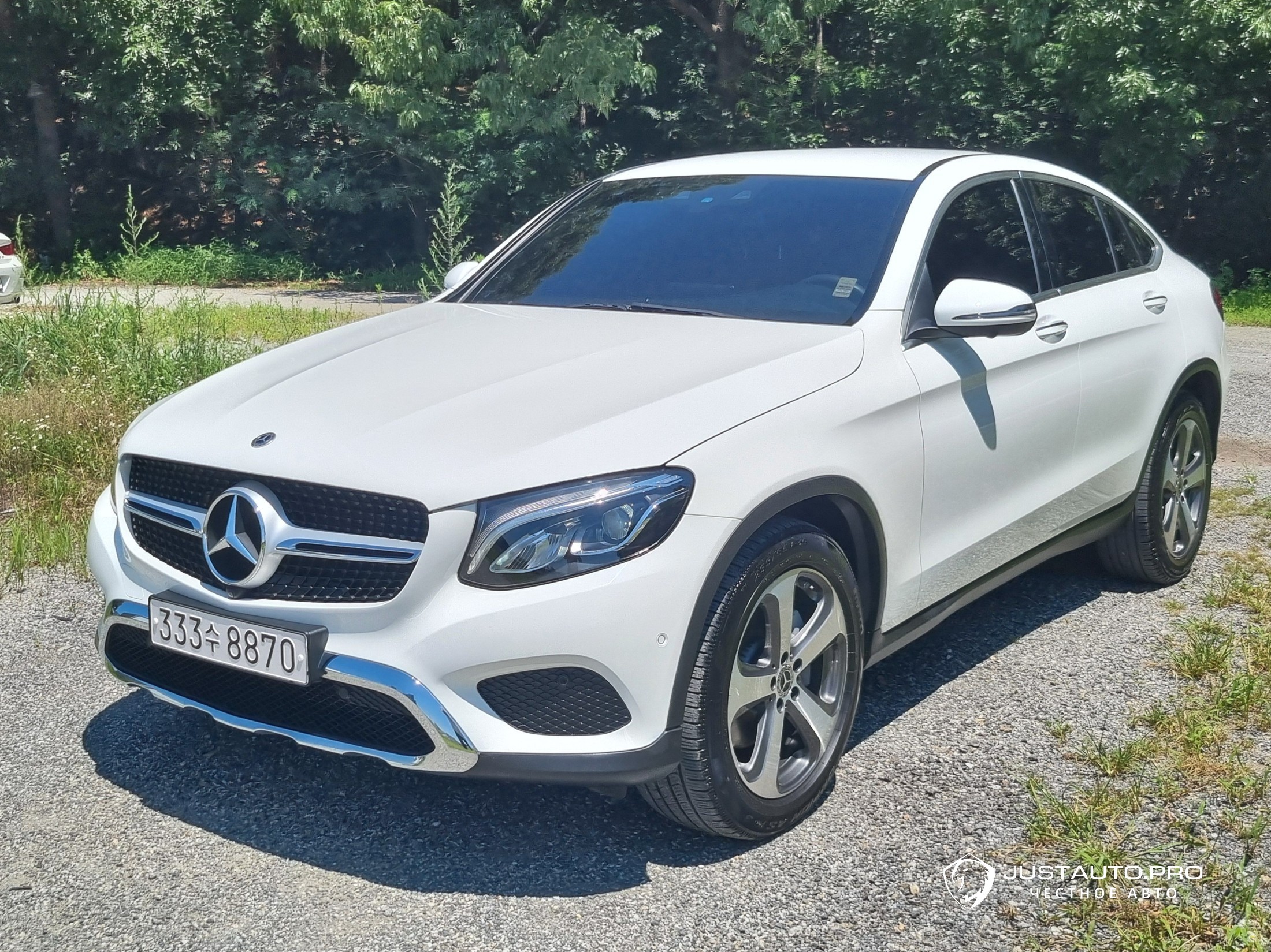 Автомобиль Mercedes-Benz GLC-Class