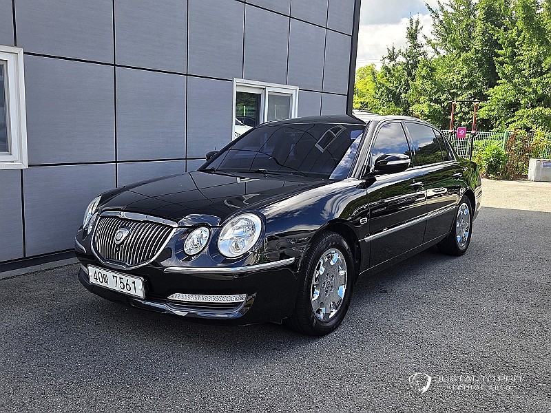 Автомобиль Kia OPIRUS