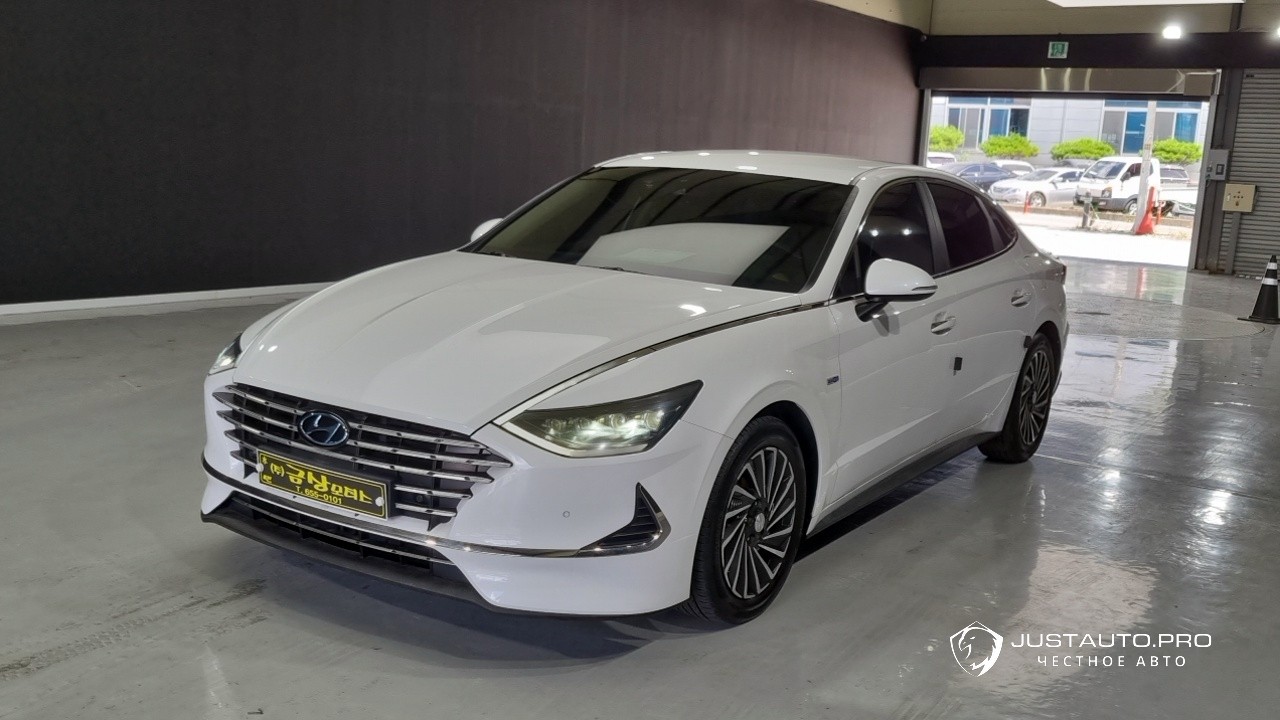 Автомобиль Hyundai Sonata