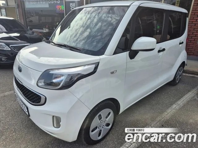 Автомобиль Kia RAY