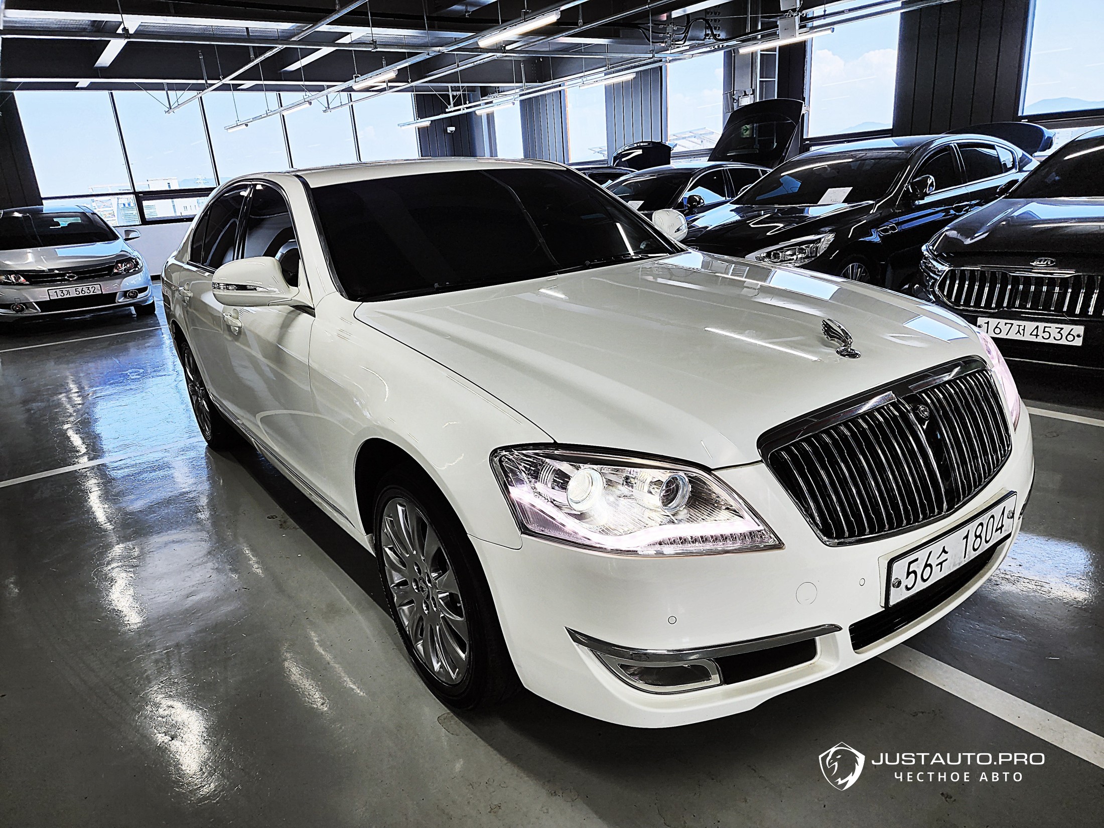 Автомобиль KG_Mobility_Ssangyong Chairman