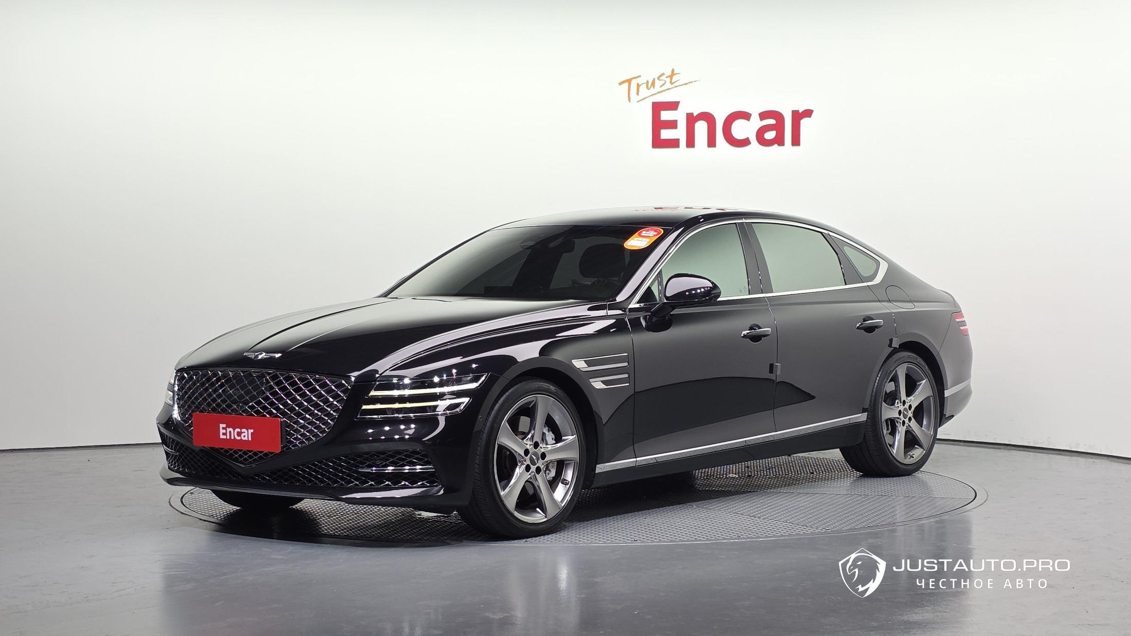 Автомобиль Genesis G80