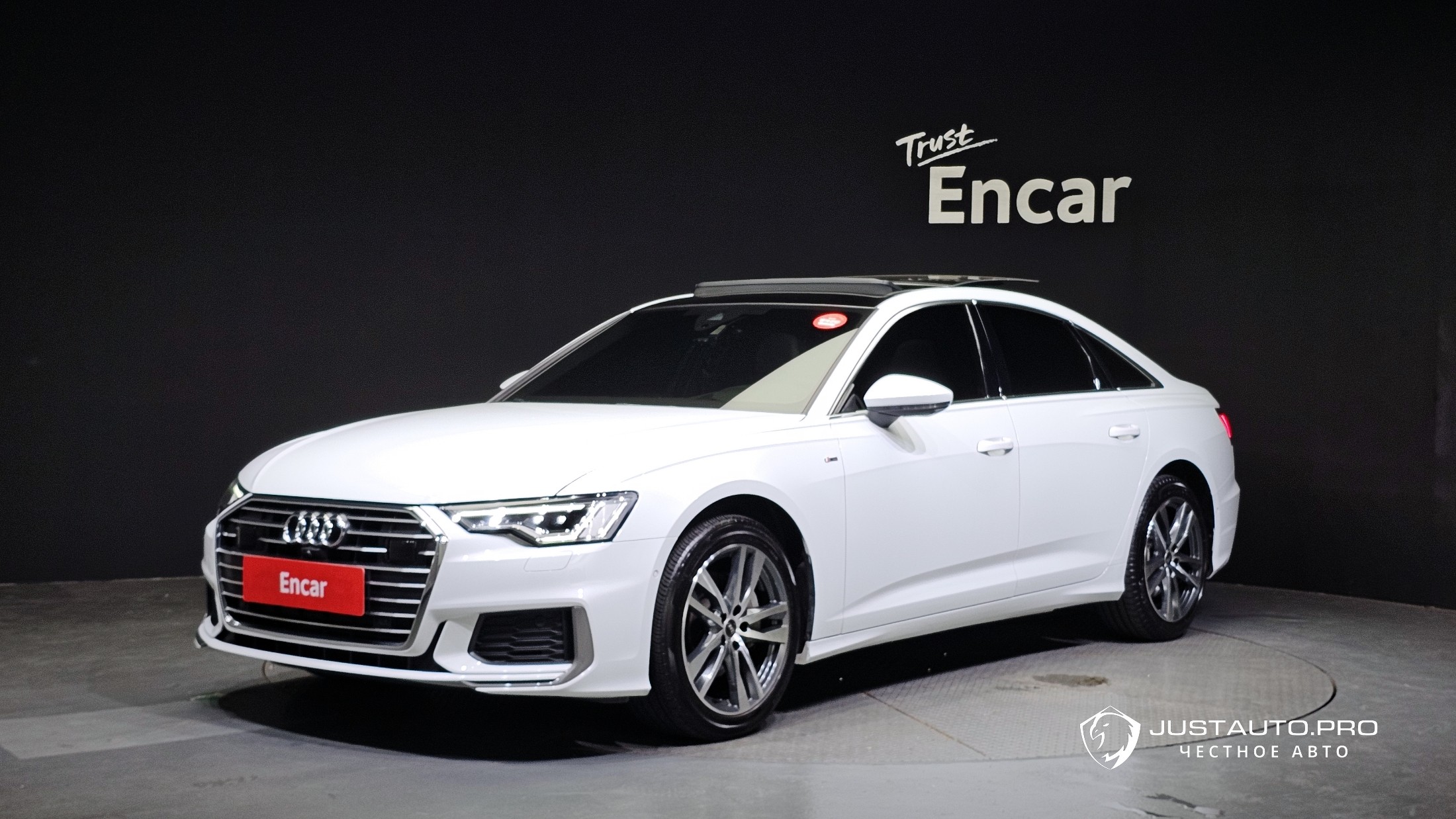 Автомобиль Audi A6