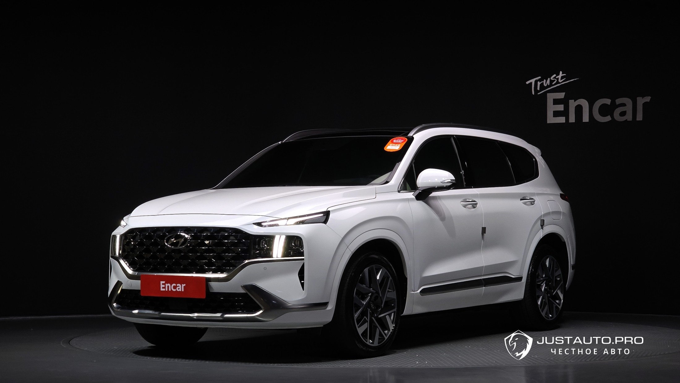 Автомобиль Hyundai Santafe
