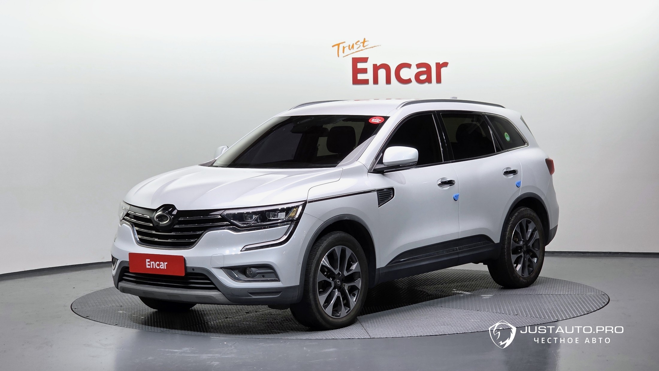 Автомобиль Renault-KoreaSamsung QM6
