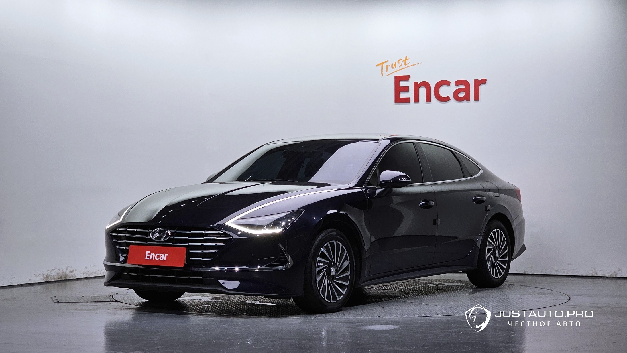 Автомобиль Hyundai Sonata