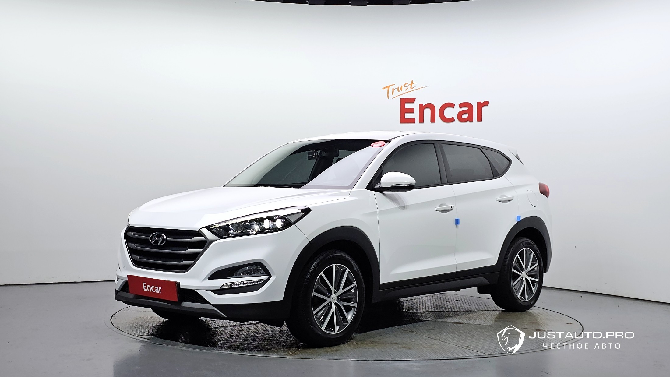 Автомобиль Hyundai Tucson