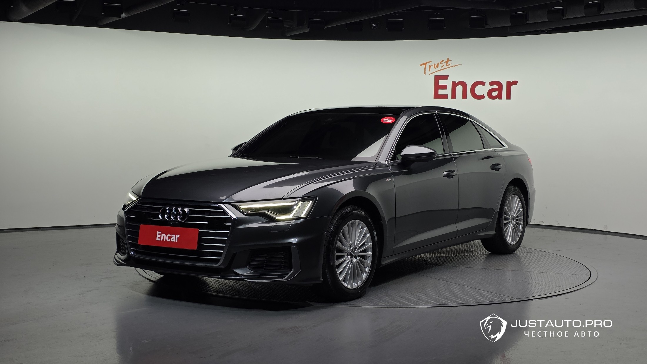 Автомобиль Audi A6