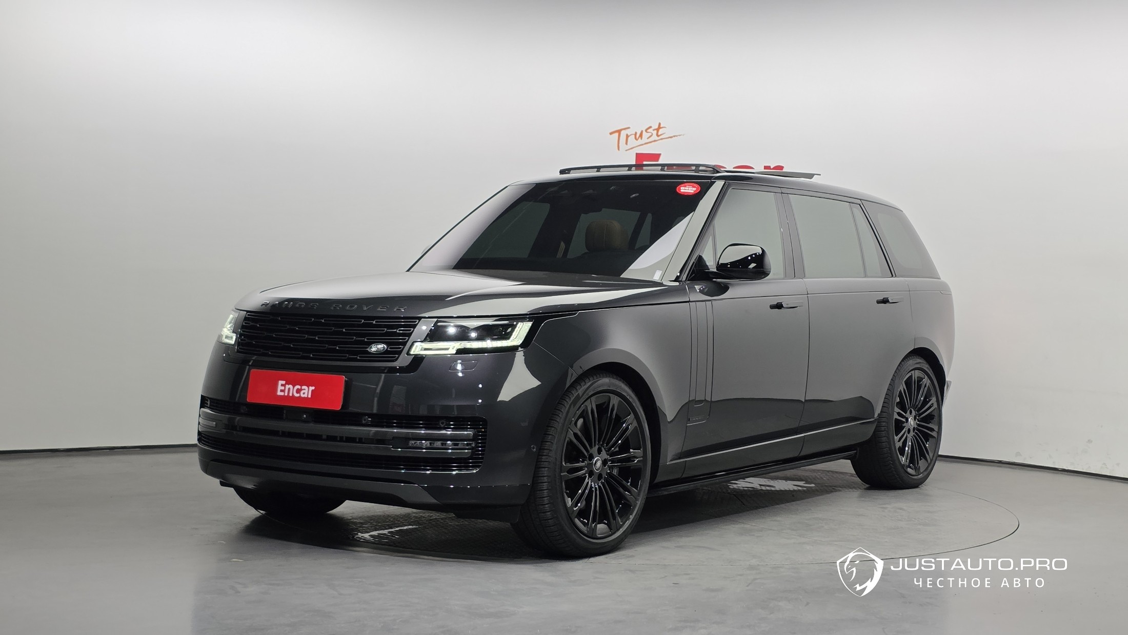 Автомобиль Land Rover Range Rover