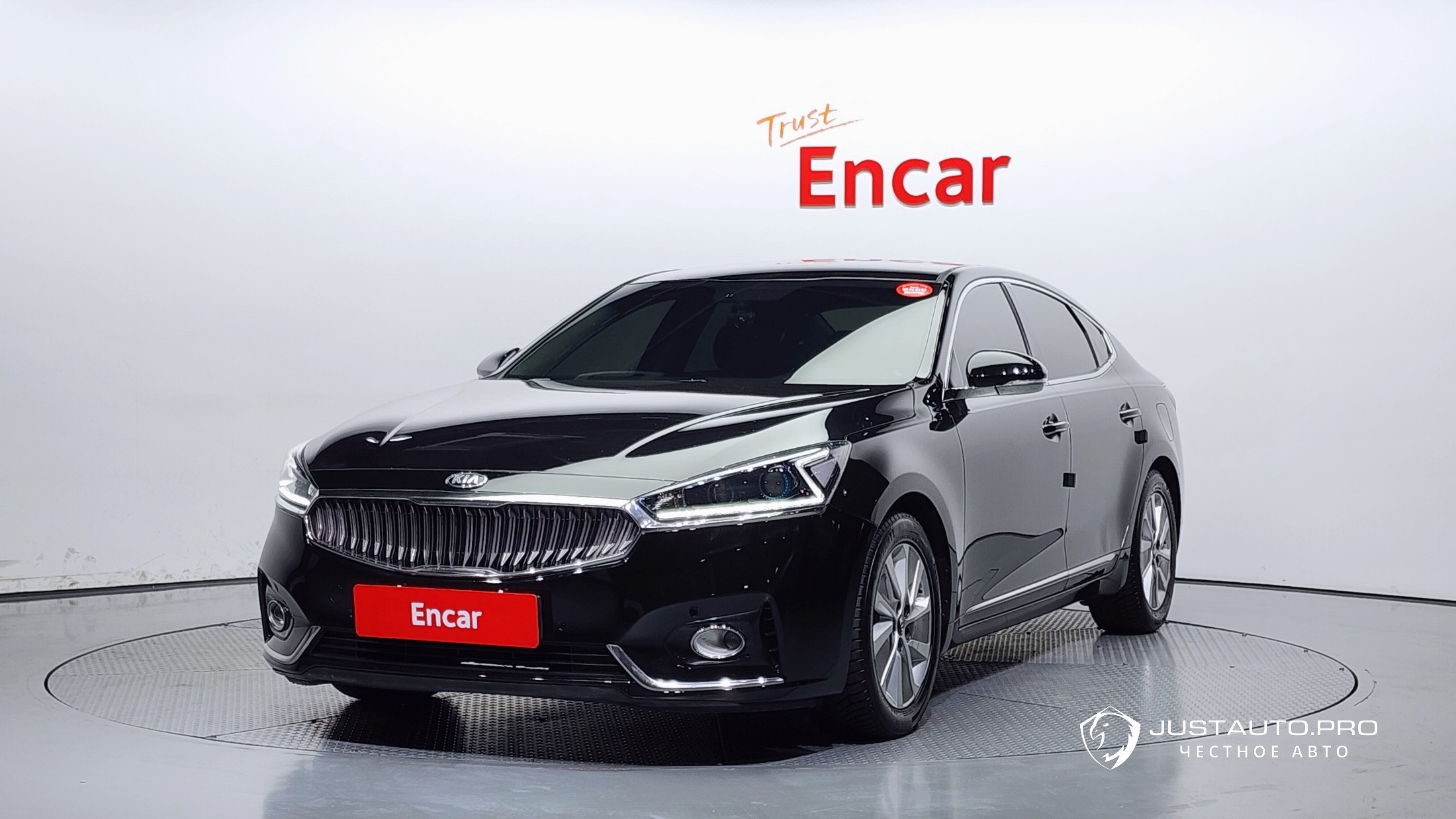 Автомобиль Kia K7